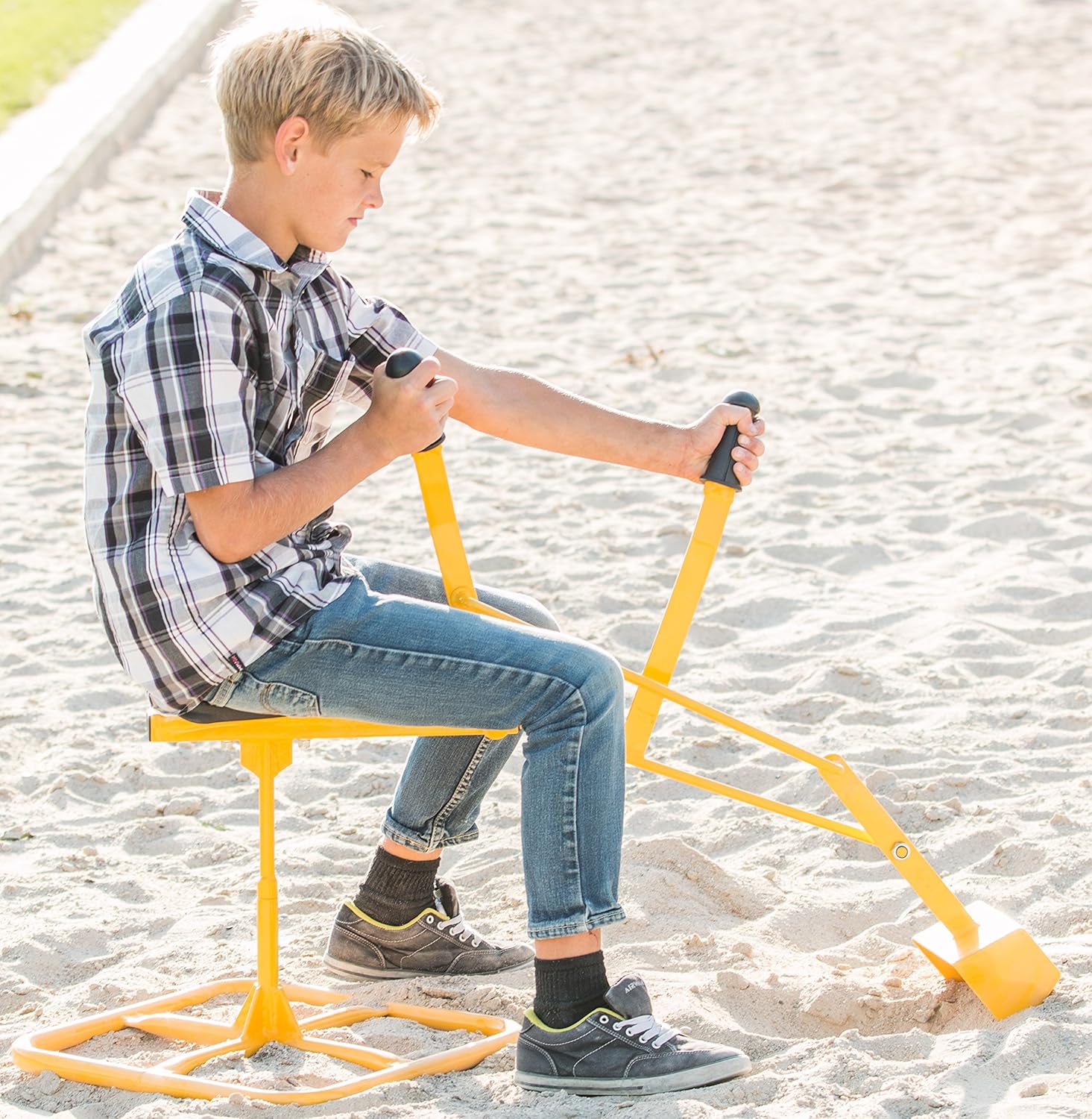 Sand Digger, A Heavy Duty Metal Backhoe Toy: Tough Kid (Yellow)