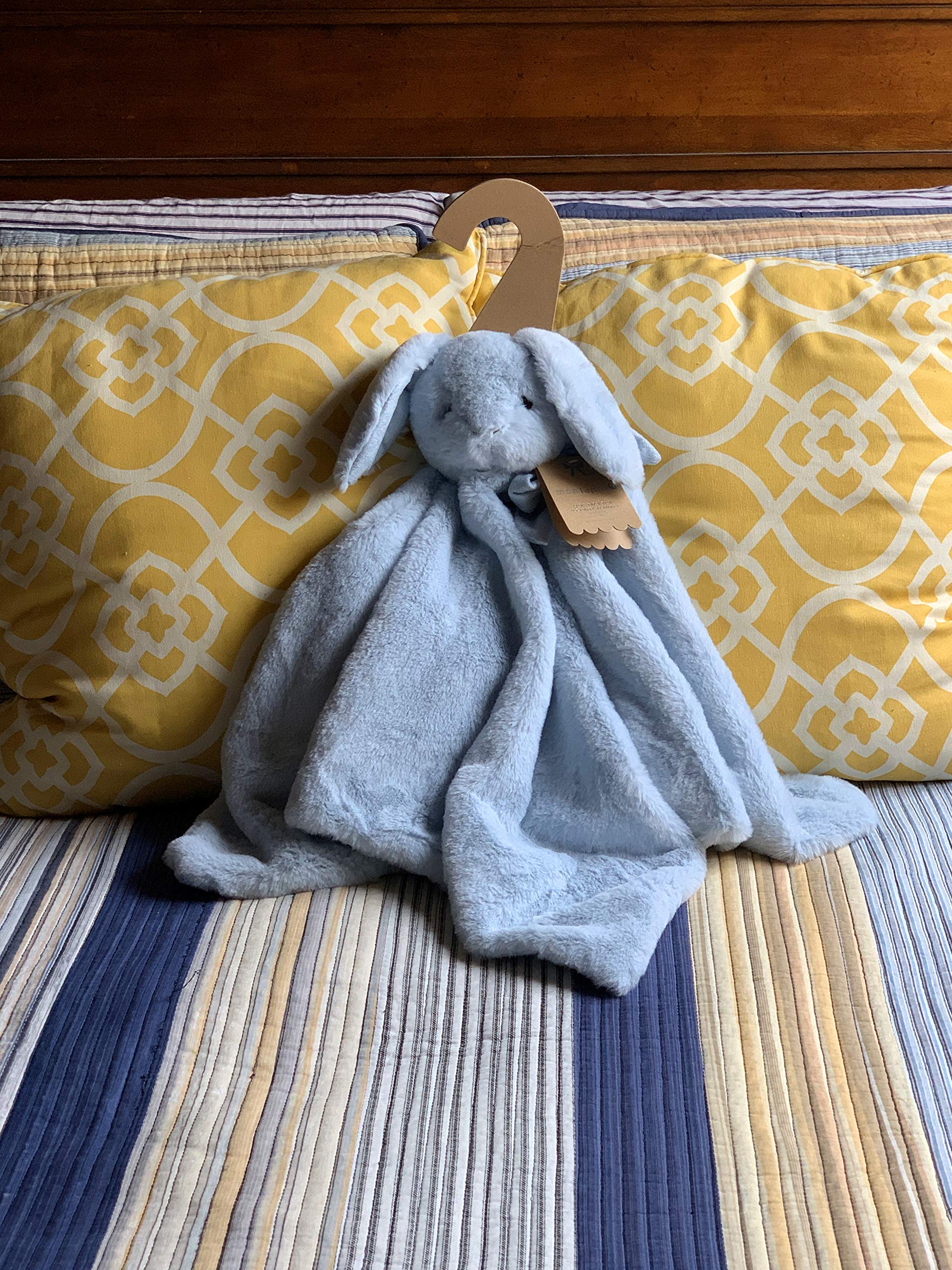 mon lapin security blanket