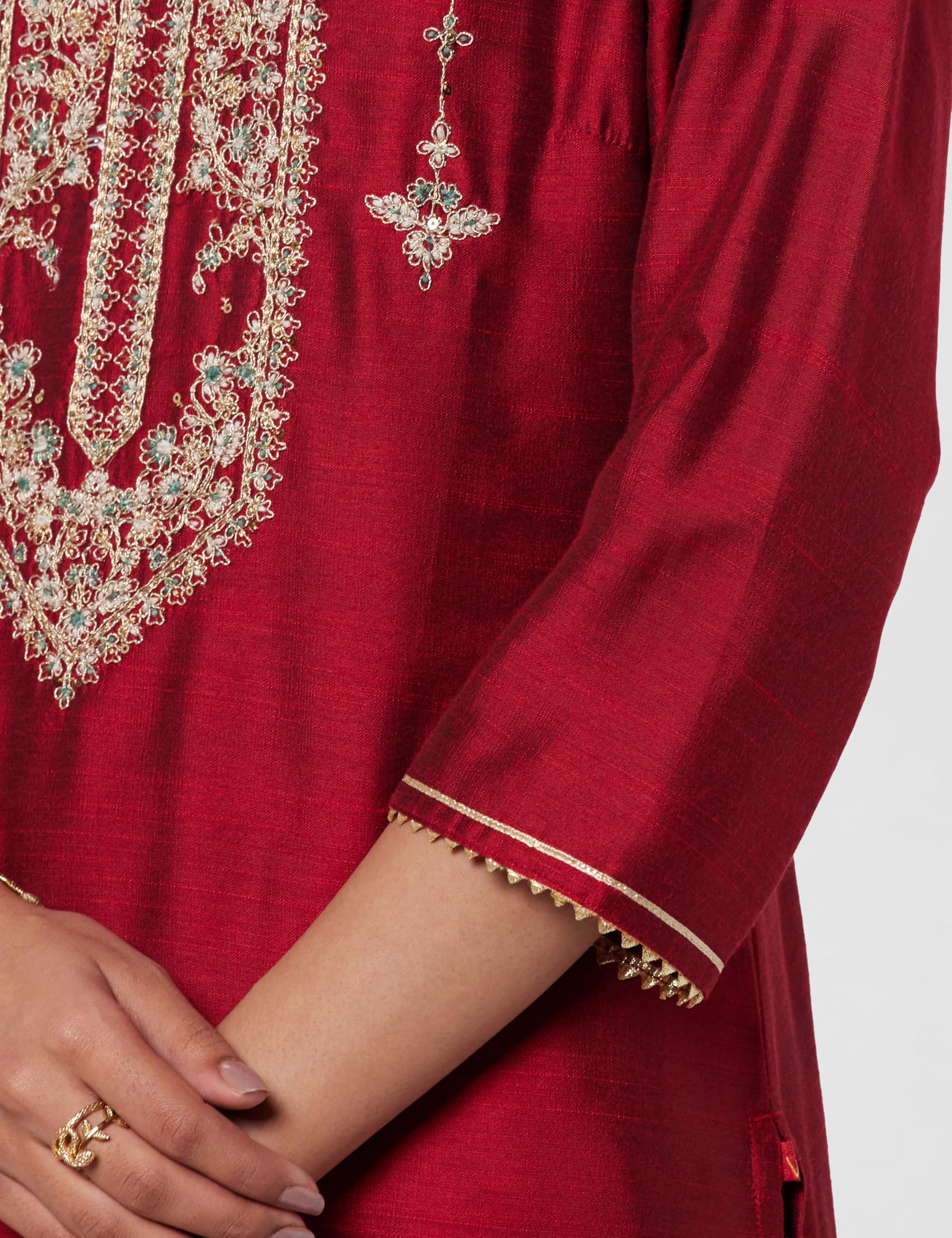 W Burgunderrote solide Spiegelarbeit reine Baumwolle gerade Kurta für Damen