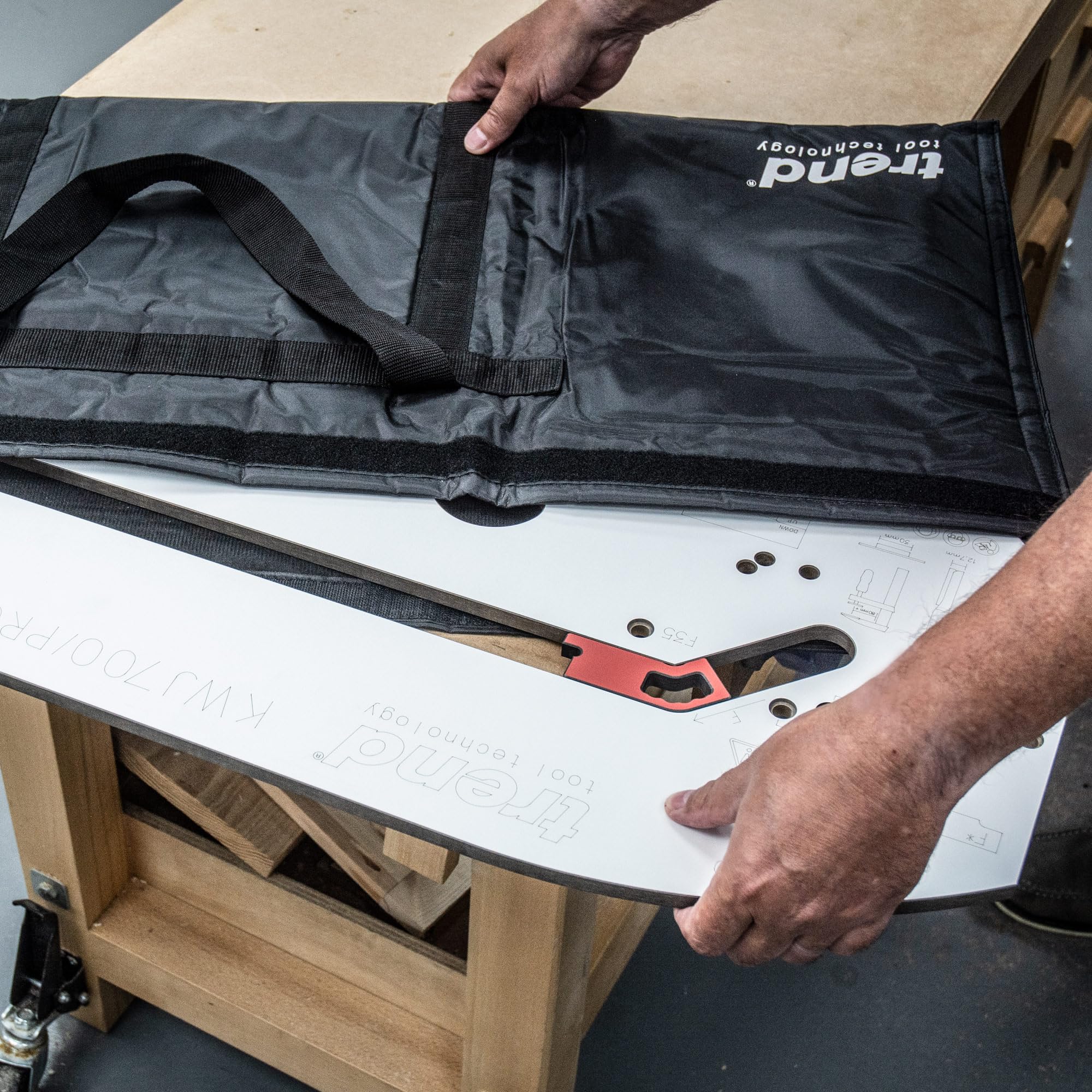 Trend Heavy-Duty Carry Case for 700-750 mm Kitchen Worktop Jigs - Image 4
