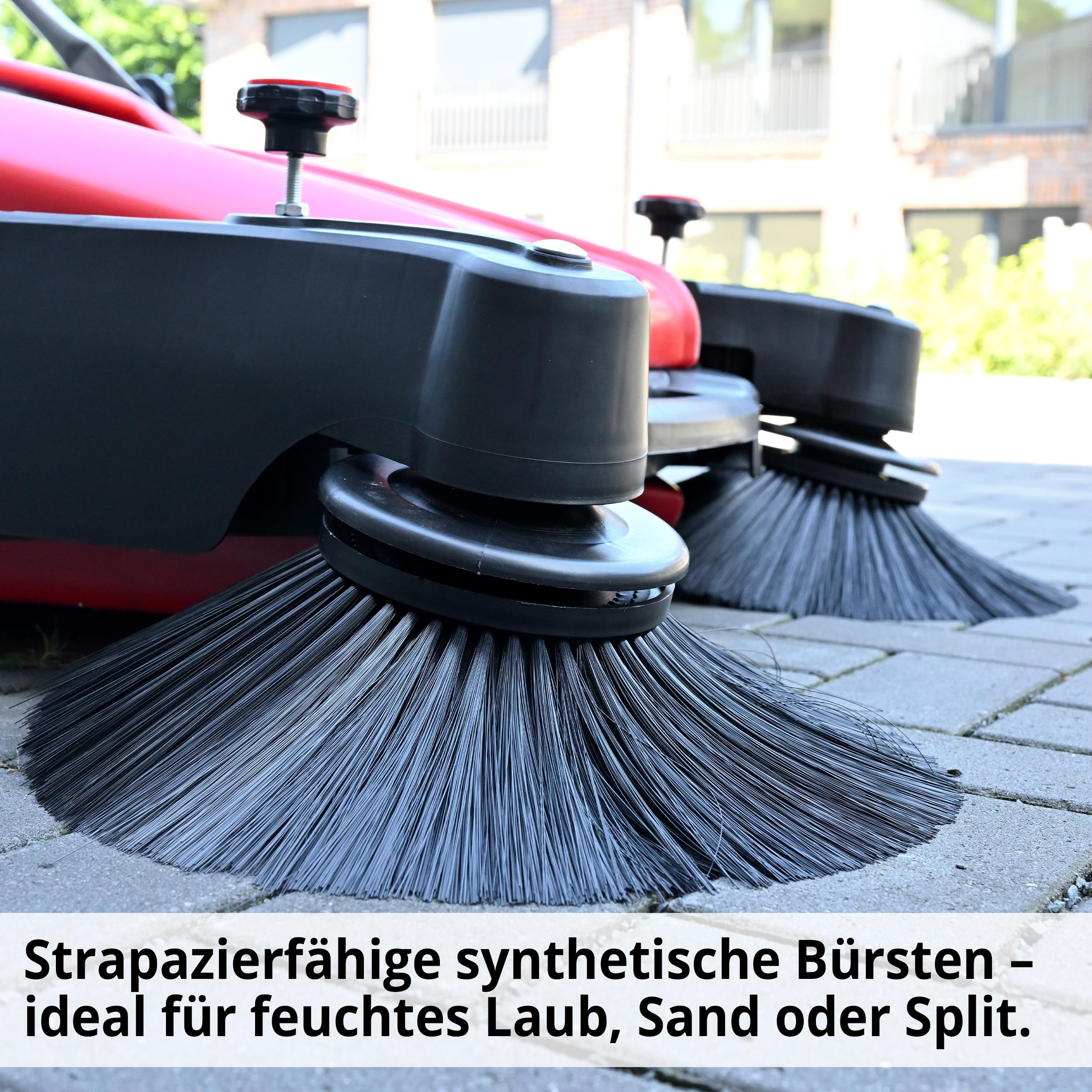 HECHT Kehrmaschine – 105 cm Arbeitsbreite – 350 mm Bürsten – 48 l Auffangbehälter – Kehrmaschine manuell – für große außen Flächen zum Laub, Schmutz & Kies beseitigen