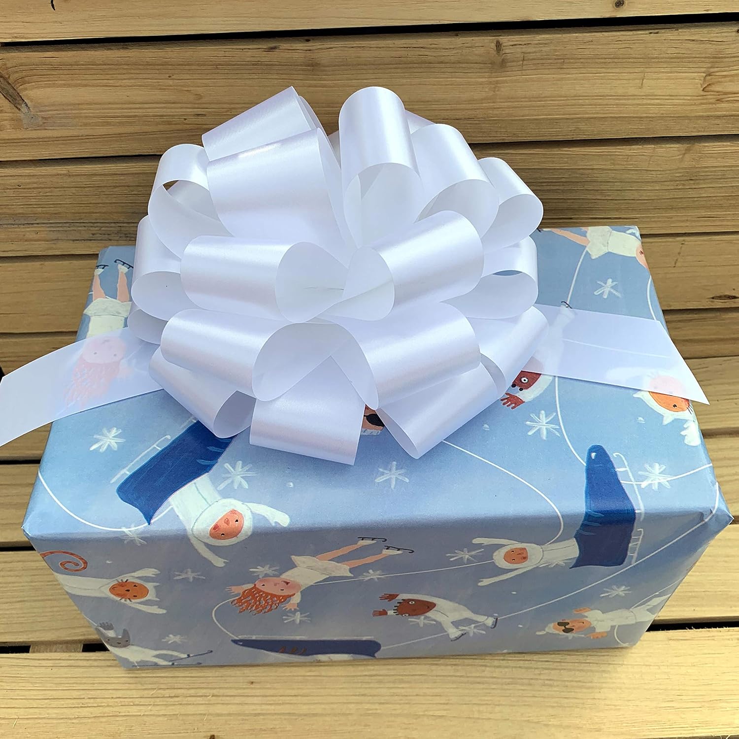 Gold, White, Green, Blue, Red Pull Bows for Gifts - 9" Wide, Set of 5, Easter, Presents, Gift Basket, Christmas, Birthday, Holiday Embellishments, Office, Fundraiser, Wreath, Swag, Decoration : Health & Household