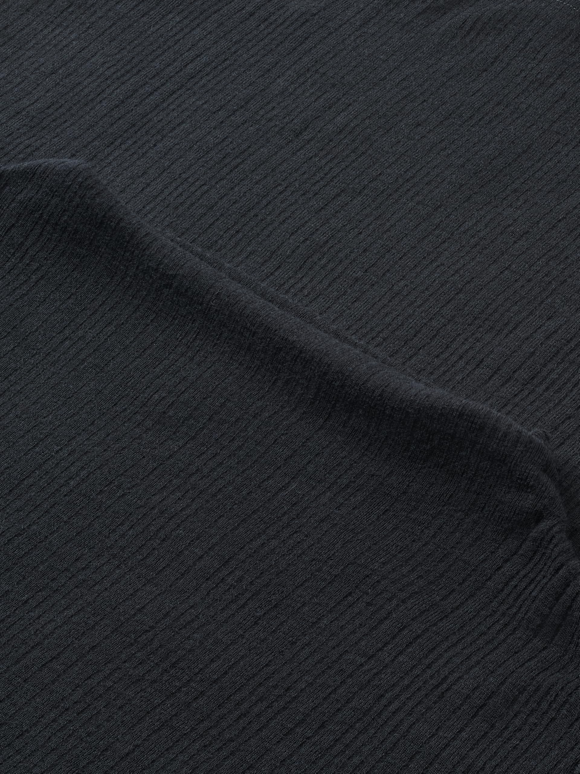 Dilling Top für Damen aus Merinowolle mit hohem Kragen