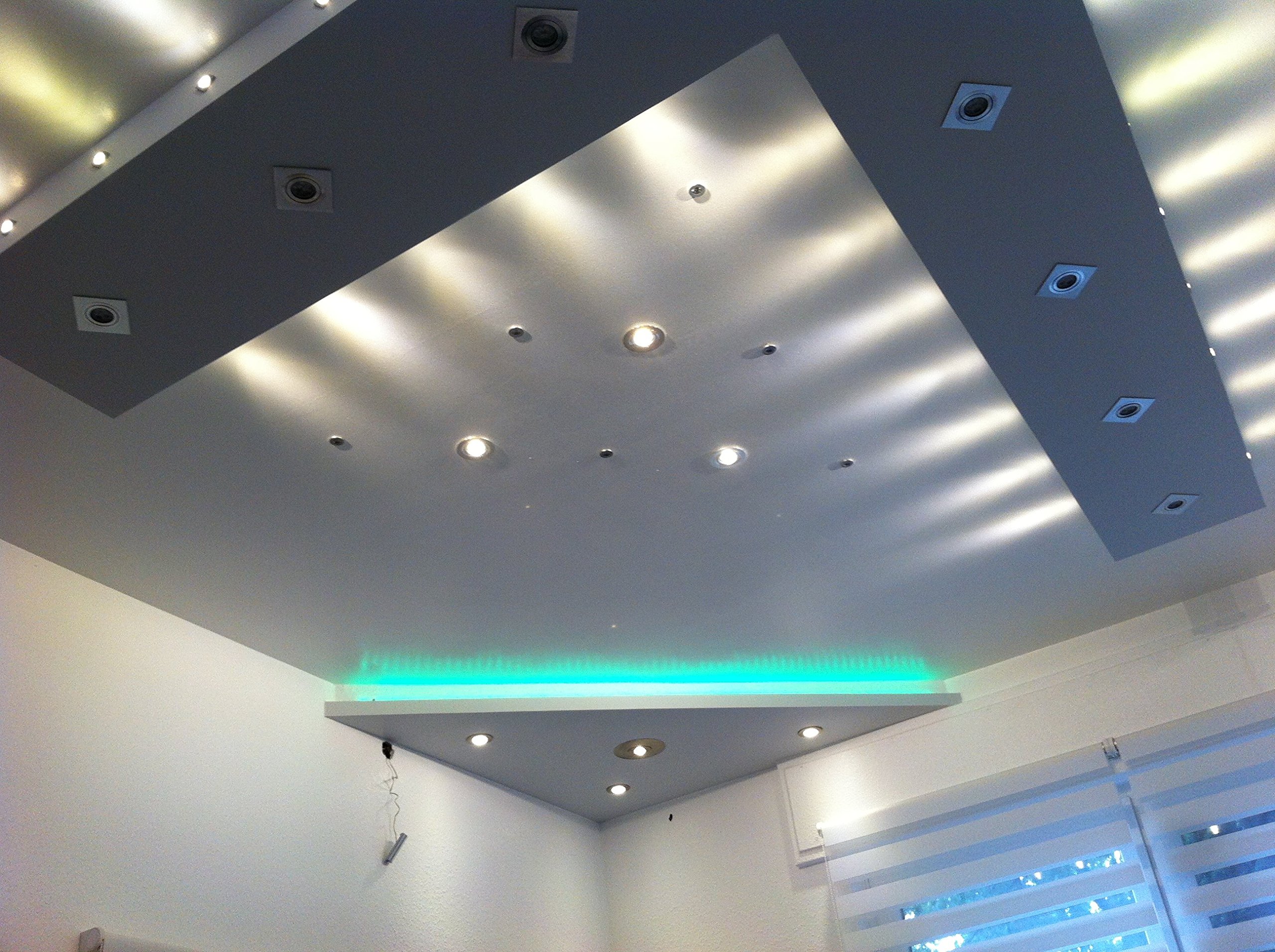 Kamilux 10er Set Power LED Bad Einbaustrahler Aqua IP65 230V GU10 edelstahl-gebürstet + Power LED 5 Watt in warmweiss, Dusche, auch für den Aussenbereich geeignet