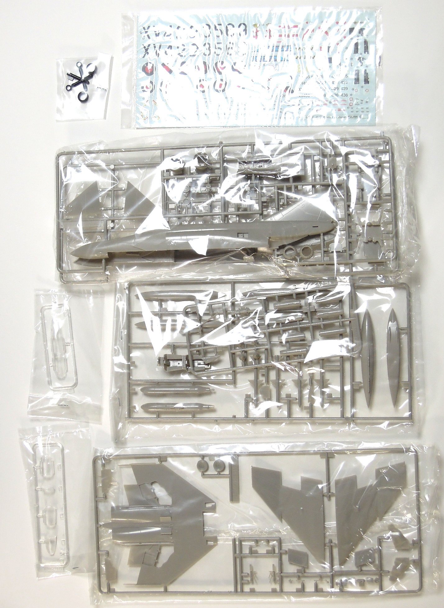 Amazon | フジミ 1/72 H-20 ブリティッシュ ファントム F-4M シャーク