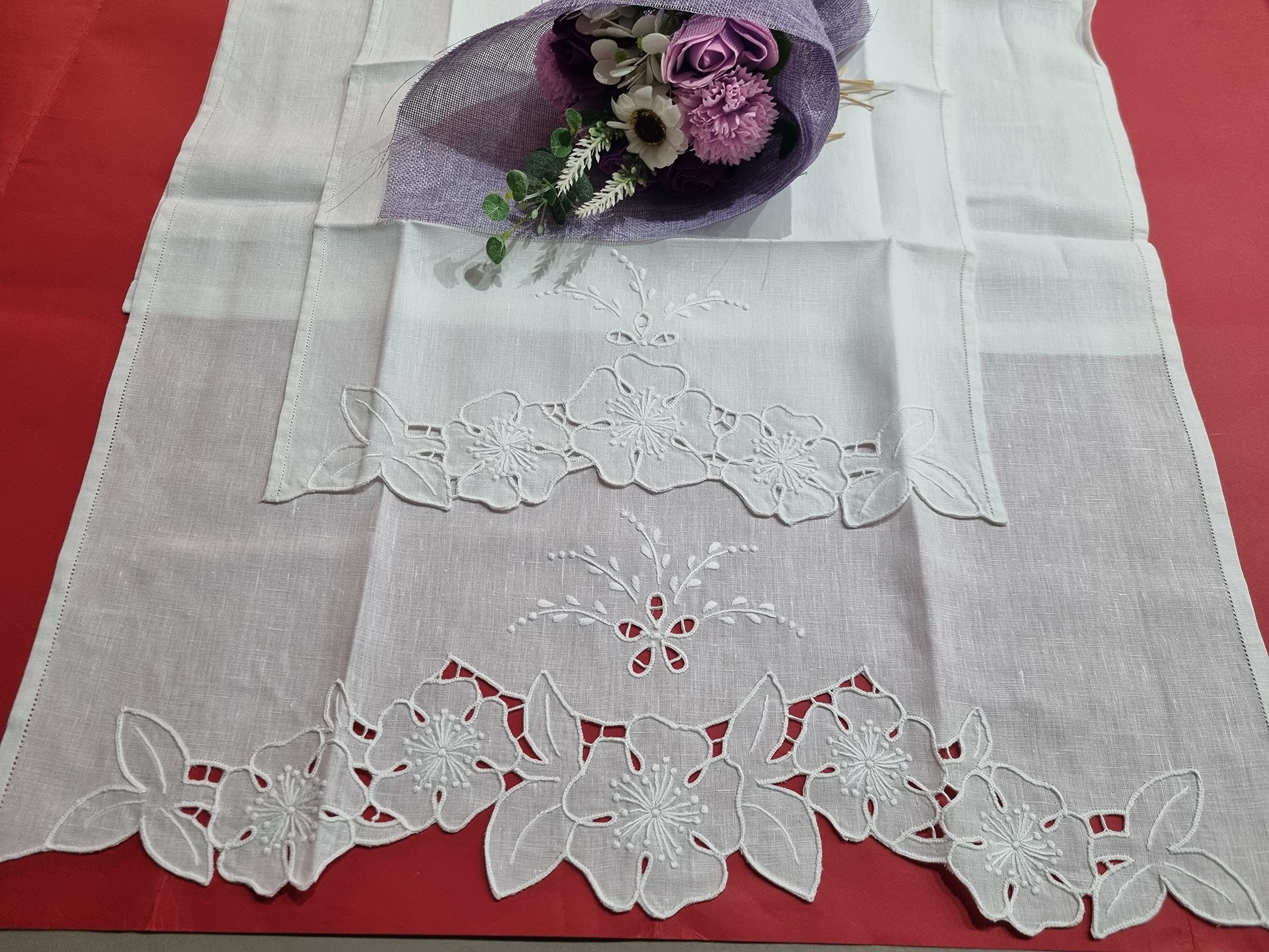 Elegantes Toallas 1+1 puro lino bordado Tallado y punto completo a mano