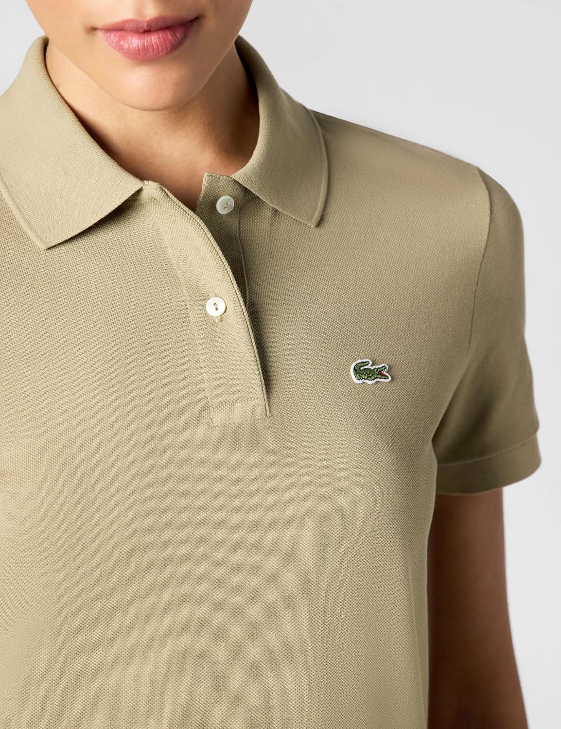 Lacoste Women's Classic Fit Short Sleeve Petit Piqué Polo