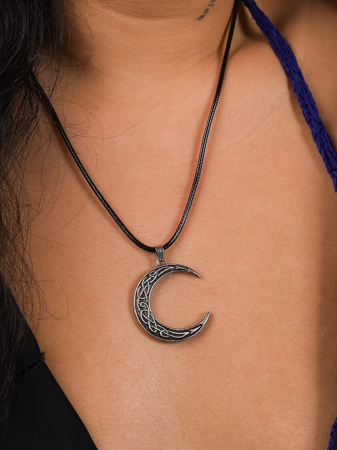 HAQUIL Celtic Crescent Moon Necklace, Faux Leather Cord, Celtic Jewelry Gift for Women - Image 5