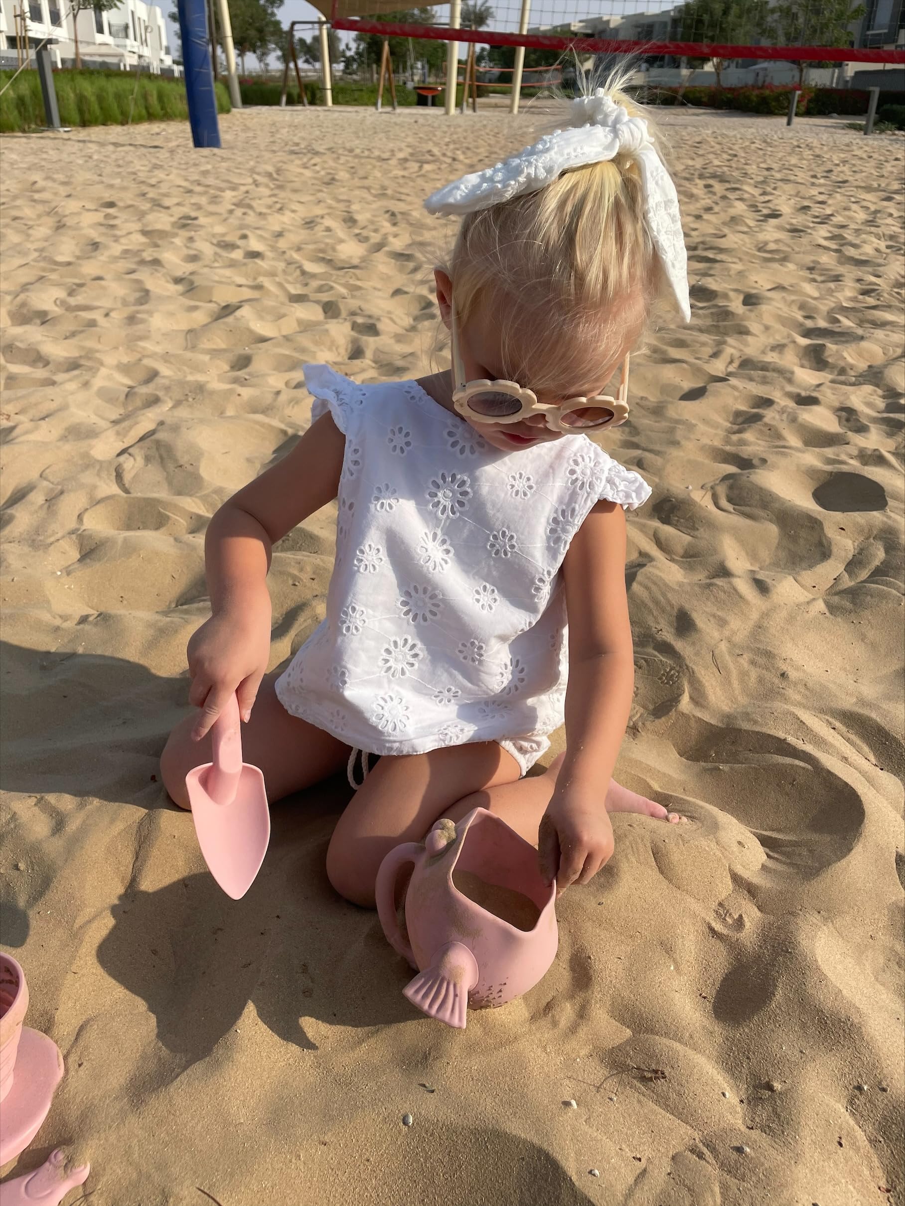 Scrunch Cucchiaio in silicone, tampone per annaffiatoio per raccogliere acqua, grigio scuro, compatto, perfetto per i viaggi, per bambini da 1 anno in poi