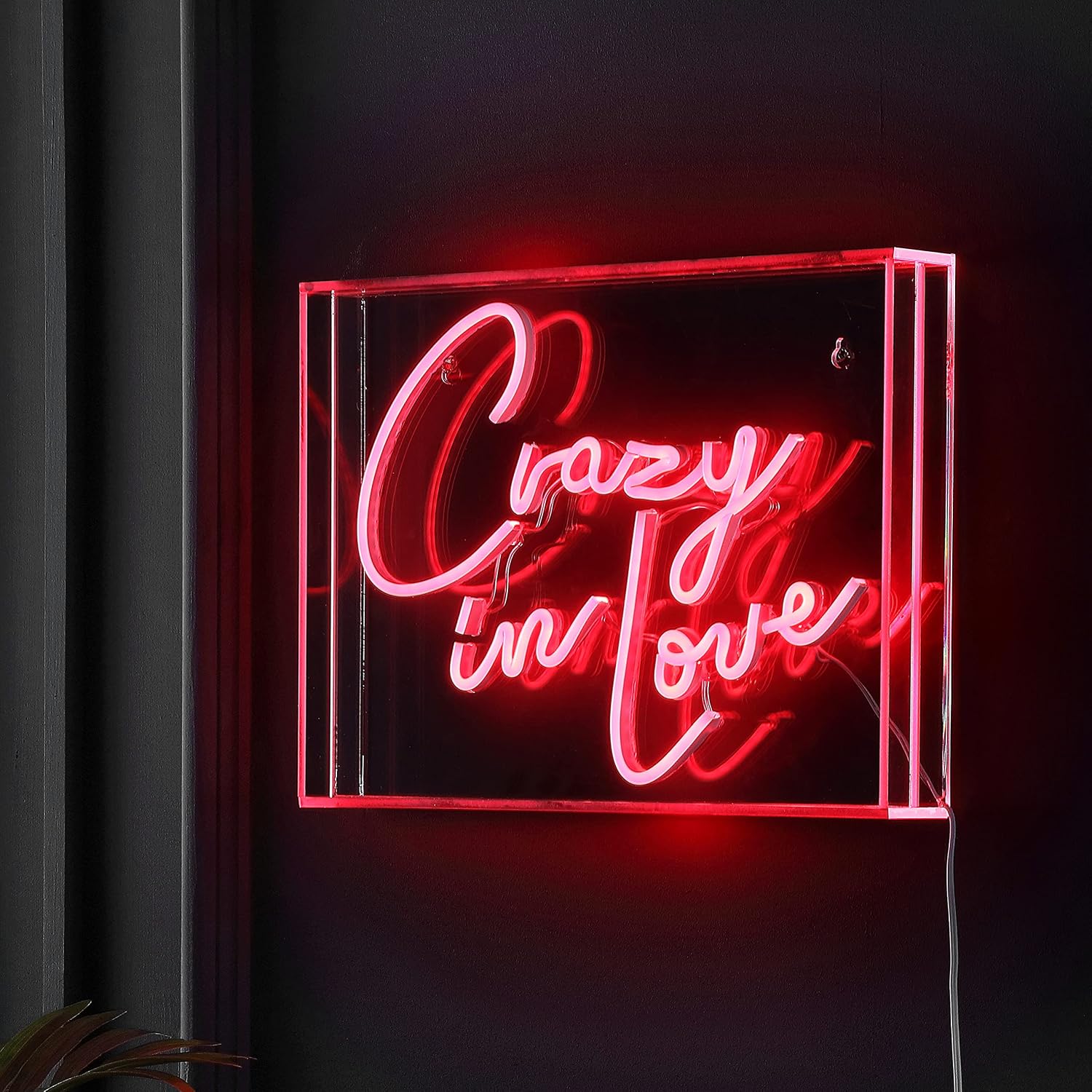 JONATHAN Y 14" x 10" Red "Crazy In Love" LED Neon Light, USB Operated, Red, 22 Lumens, Acrylic Box Non-Dimmable Sign for Bedroom, Dorm, Nursery NEN1012A