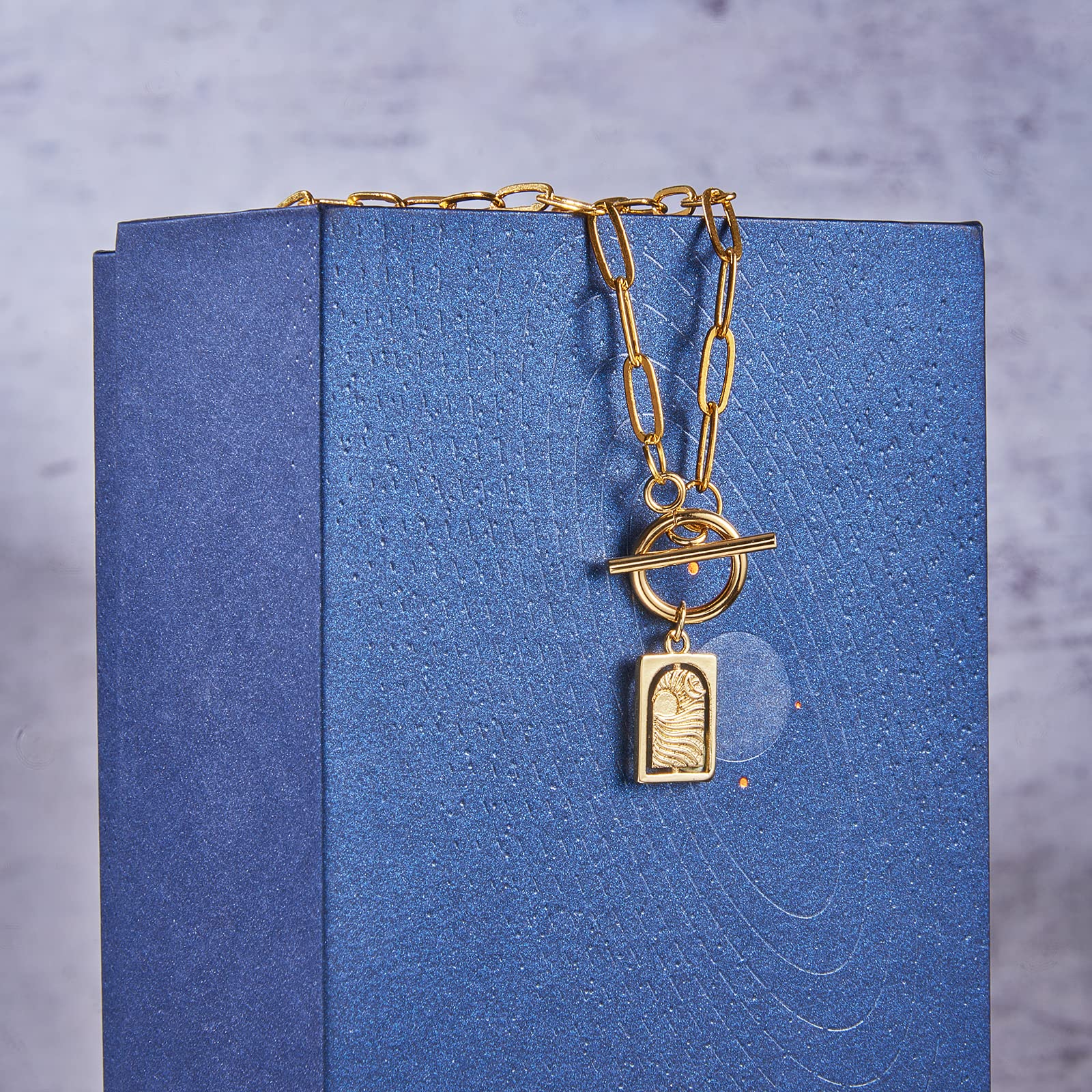 Bracelet à Breloque Cœur Chaine épaisse- Chaine Gros Maillons- En Acier Inoxydable- Bracelet Qui Fait Du Bruit - France