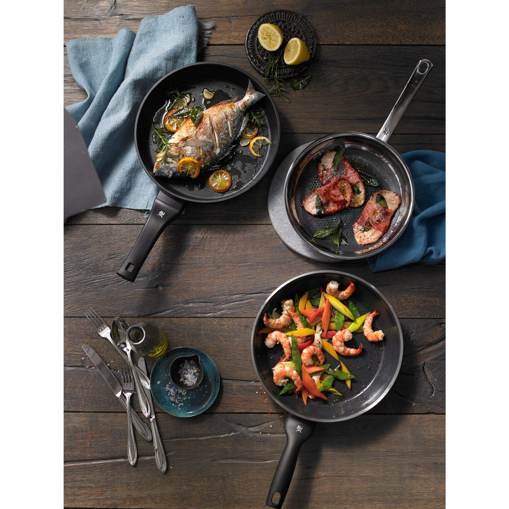 WMF PermaDur Premium Bratpfanne 20 cm Induktion, Aluminium beschichtet, Kunststoffgriff mit Flammschutz, für alle Herdarten geeignet, optimale Wärmeverteilung