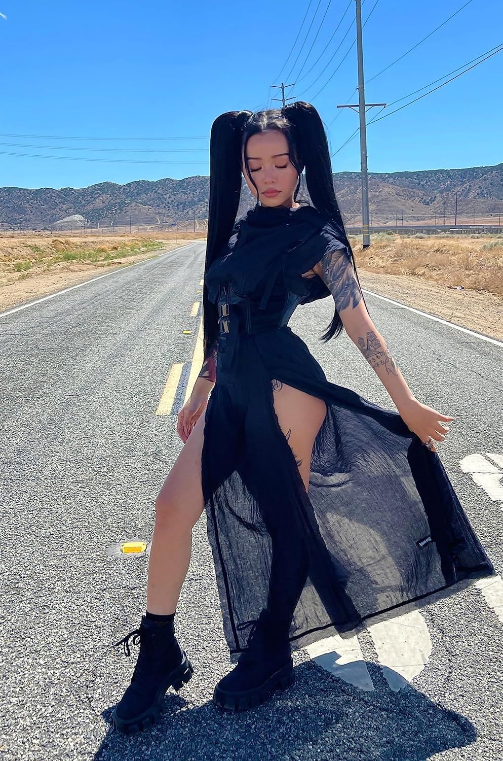 bella poarch traje de baño