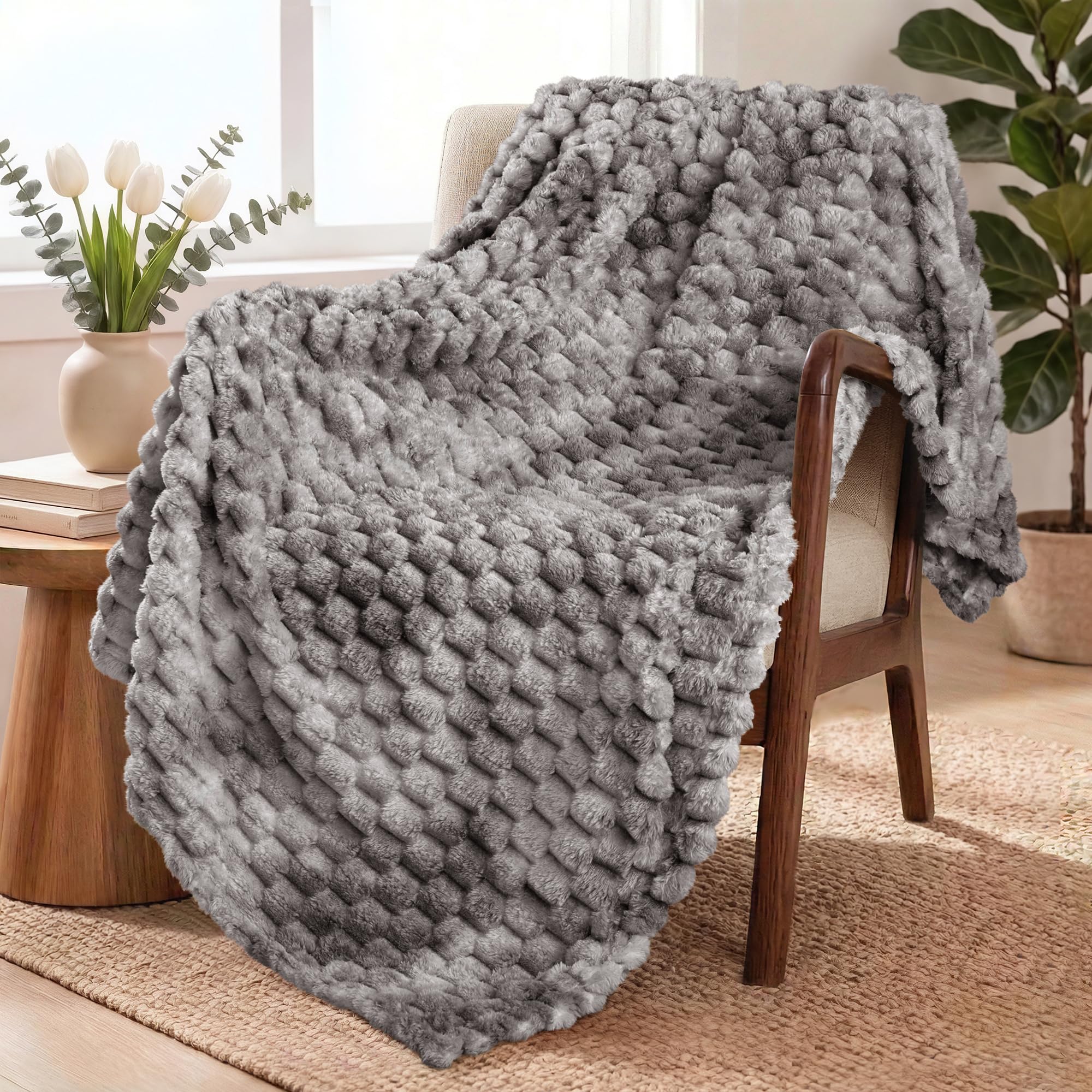 Exclusivo Mezcla Fleece Throw Blanket for Couch, Extra Large Fuzzy Tie-dye Grey Bed Blankets, Soft Cozy Plush Sofa Throws for All Seasons, 50x70 Inches