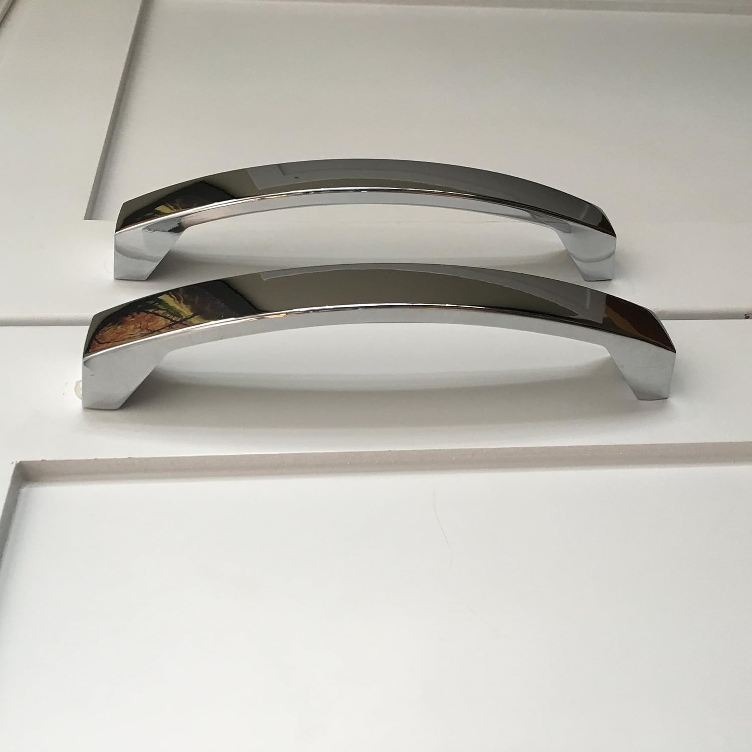 Southern Hills Polished Chrome Cabinet Drawer Pulls - 6.25 Inch Hole Centers - Pack of 5 - Modern Hardware for Kitchen and Bathrooms - SH0587-CHR-5