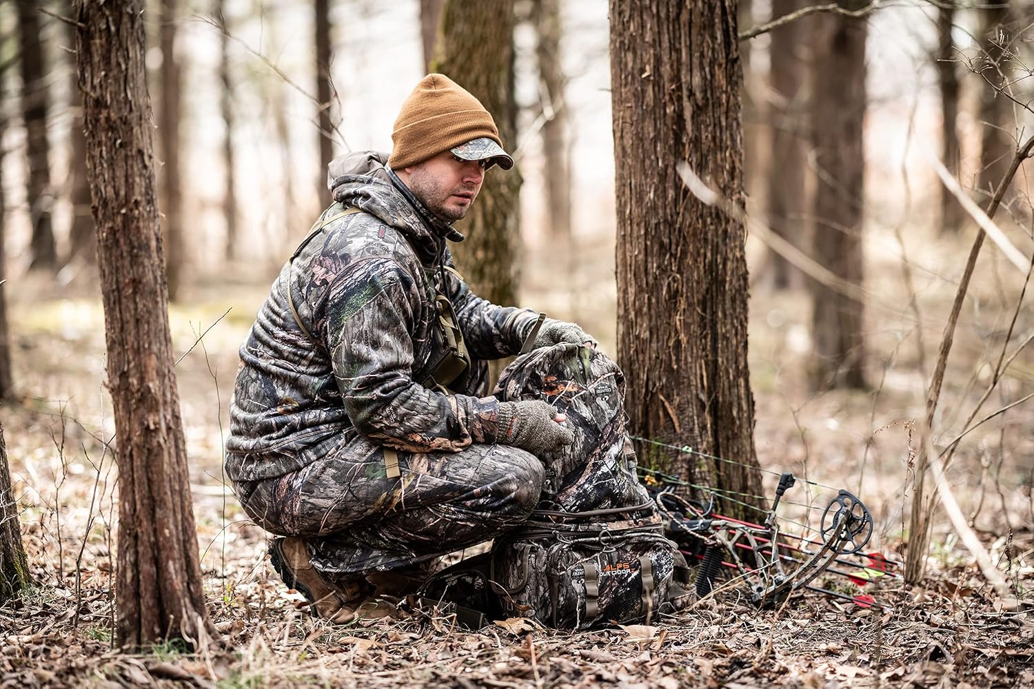 ALPS OutdoorZ Big Bear Hunting Pack, Mossy Oak Country DNA : Sports & Outdoors