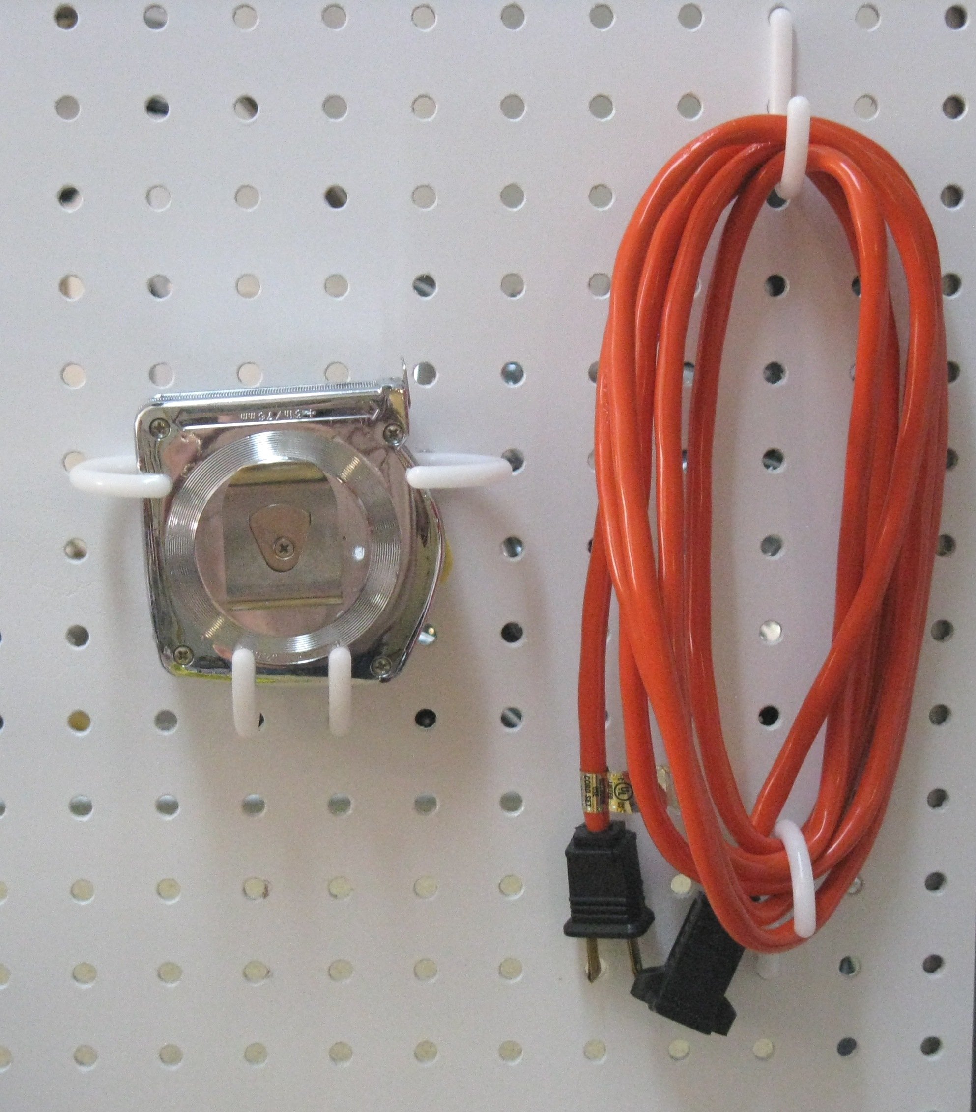 Functionaire; FH4-3; Locking Pegboard Hooks, Shape 4 - Orange; Bulk 25 Hooks