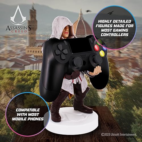 Miniatura 4 de Cableguys Assassin's Creed Ezio - Figura de juego - Soporte de accesorios para controlador o teléfono inteligente - Cable USB incluido - 7.9 in