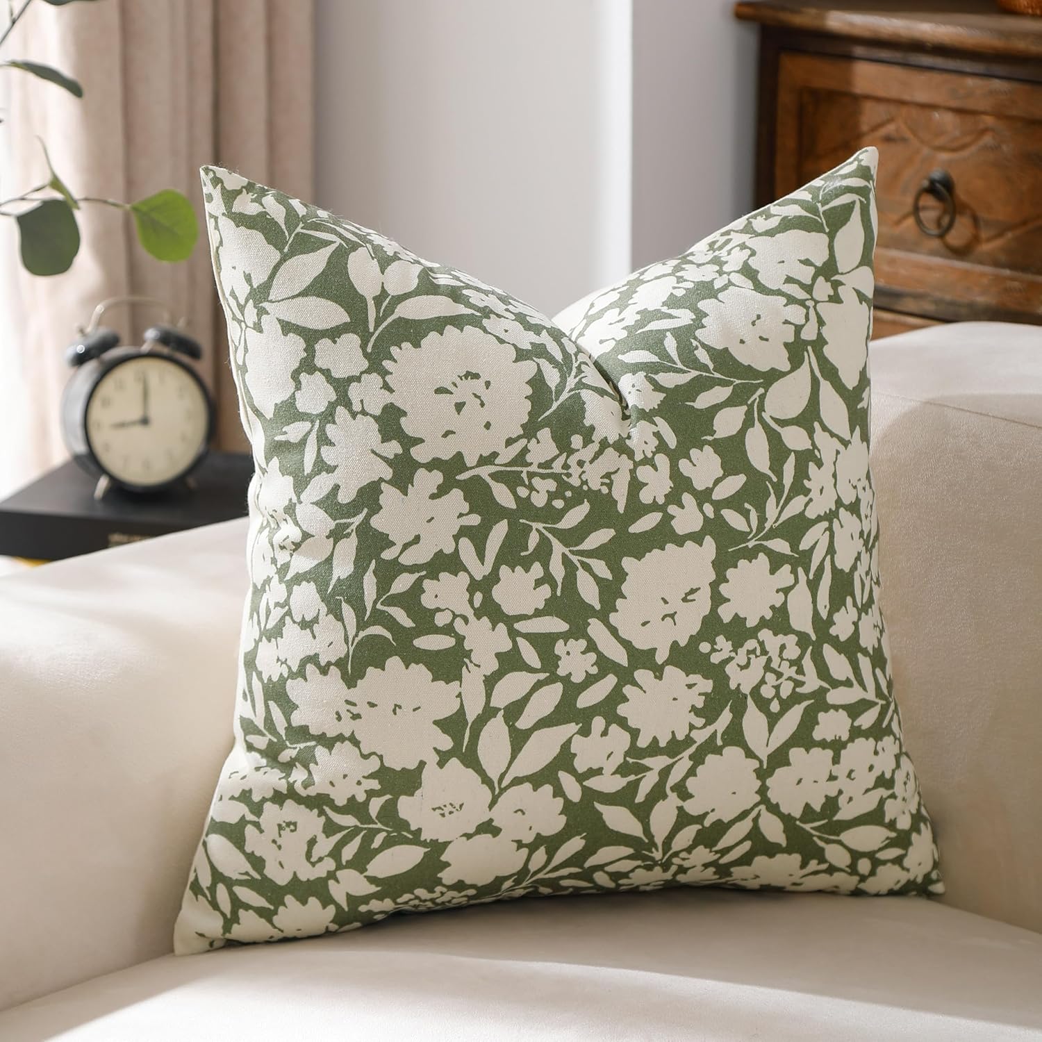 VAKADO Block Print Farmhouse Throw Pillow Covers 20x20 Set of 1 Vintage Outdoor Decorative Floral Cute Flower Soft Home Decor for Bedroom Sofa Chair Porch, Blue