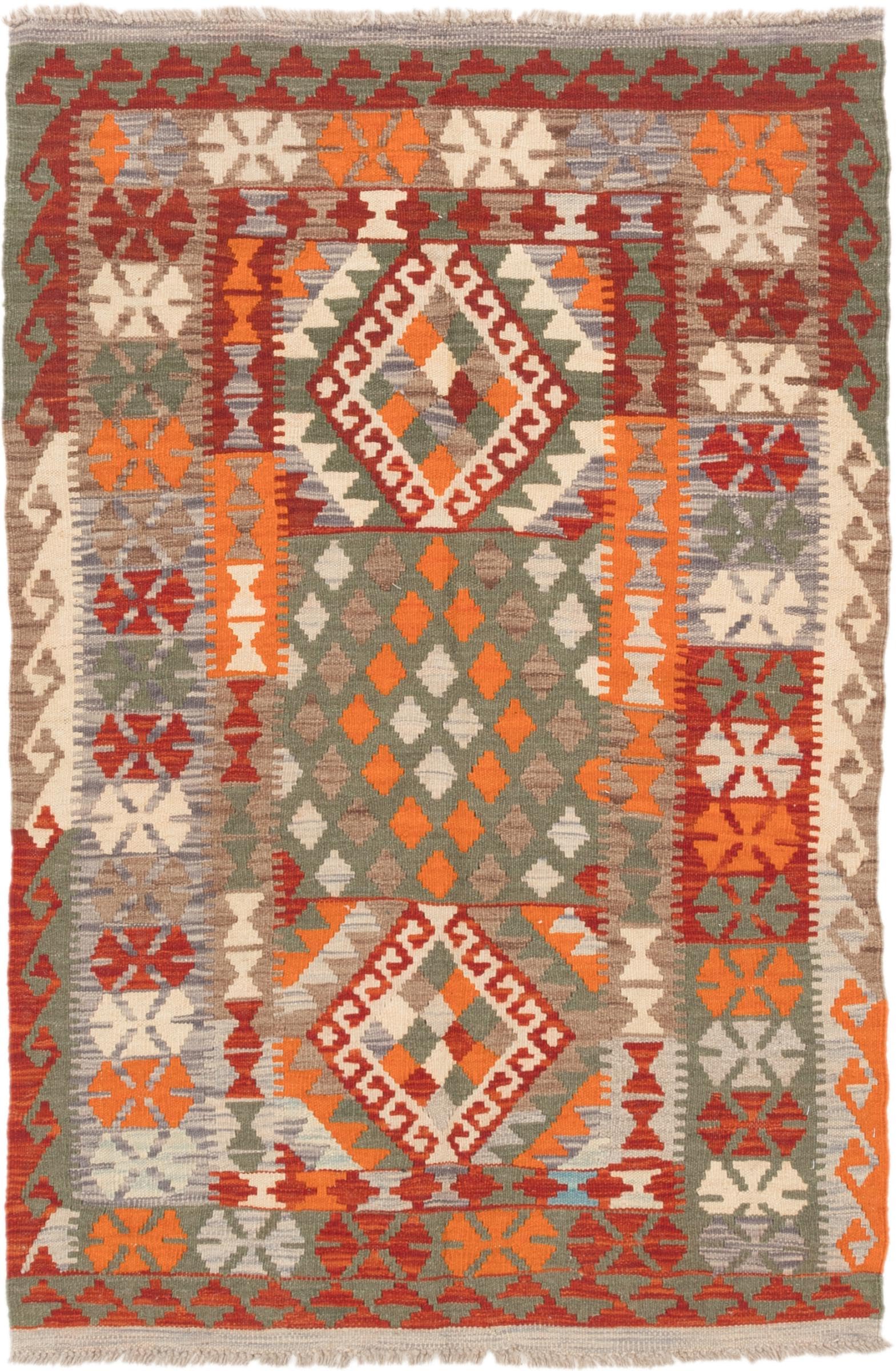 Tapis d'Orient Kilim en laine pour un salon bohème chaleureux