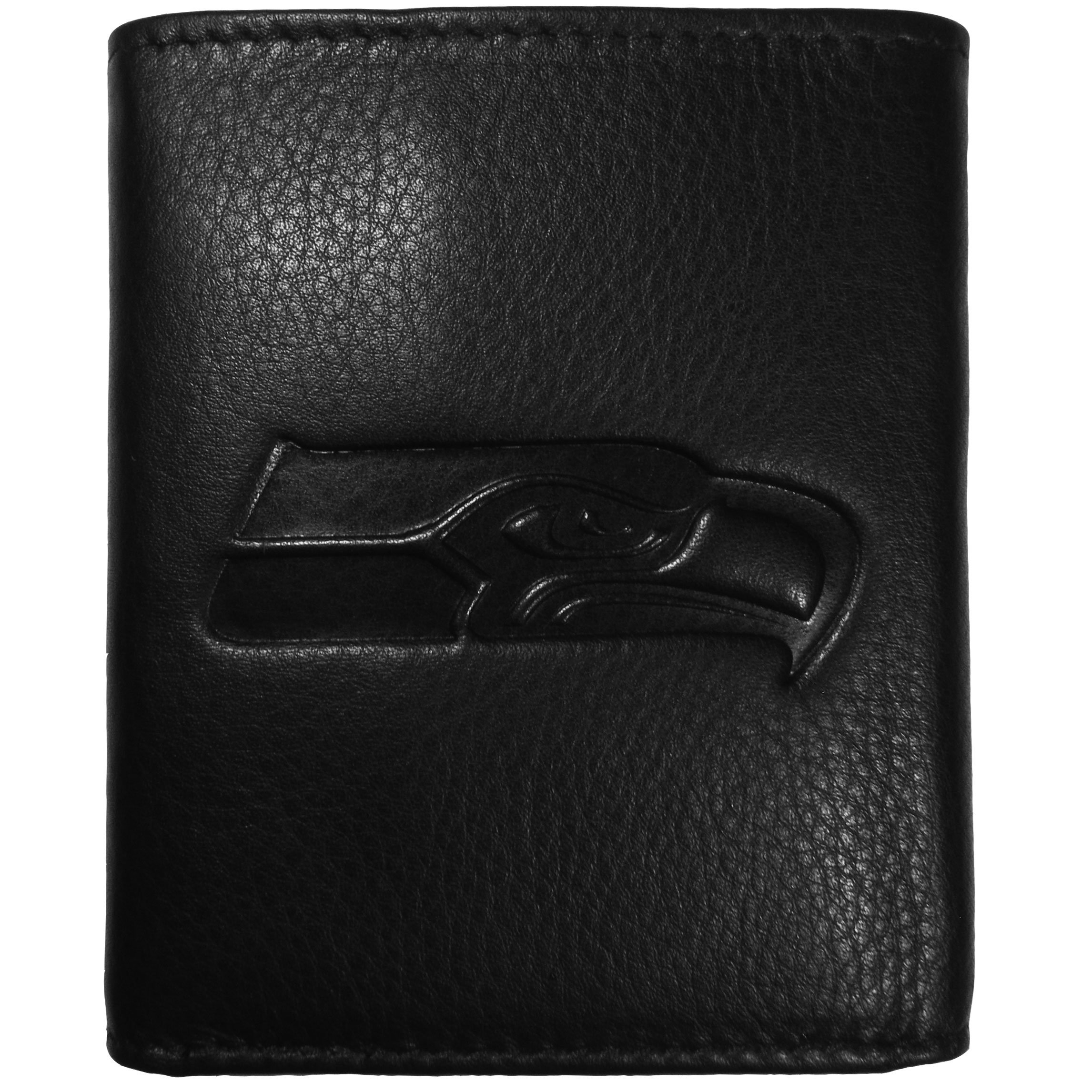 Siskiyou SportsEmbossed Leather Tri-fold Wallet