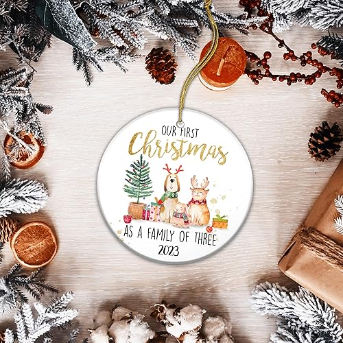 Miniatura 4 de Adornos de Navidad para bebé 2023  Familia de tres, adorno de cerámica de recuerdo, recuerdo de vacaciones, regalo para bebé recién nacido del año