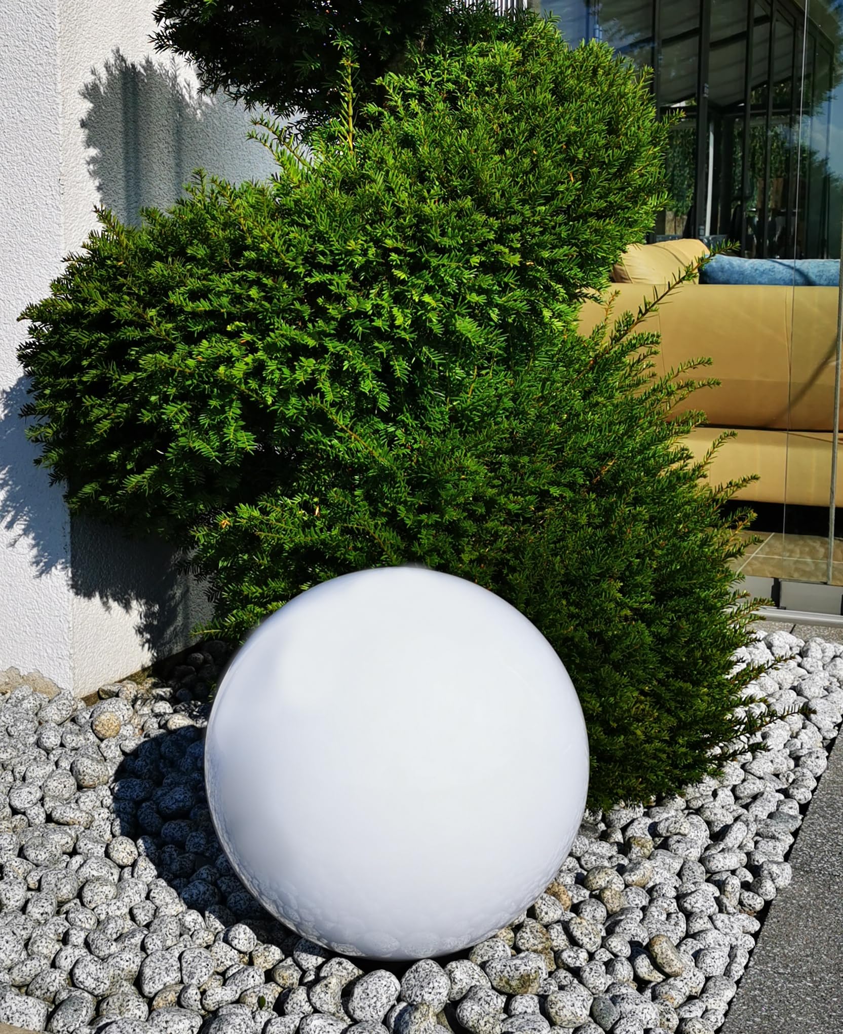 Trango 4er Set 300W Gartenkugel IP65 Kugelleuchte 30cm Durchmesser in Weiß matt mit je 5m Kabel & je E27 Fassung geeignet für LED Lampe Kugellampe Gartenleuchte Außenlampe ohne Leuchtmittel
