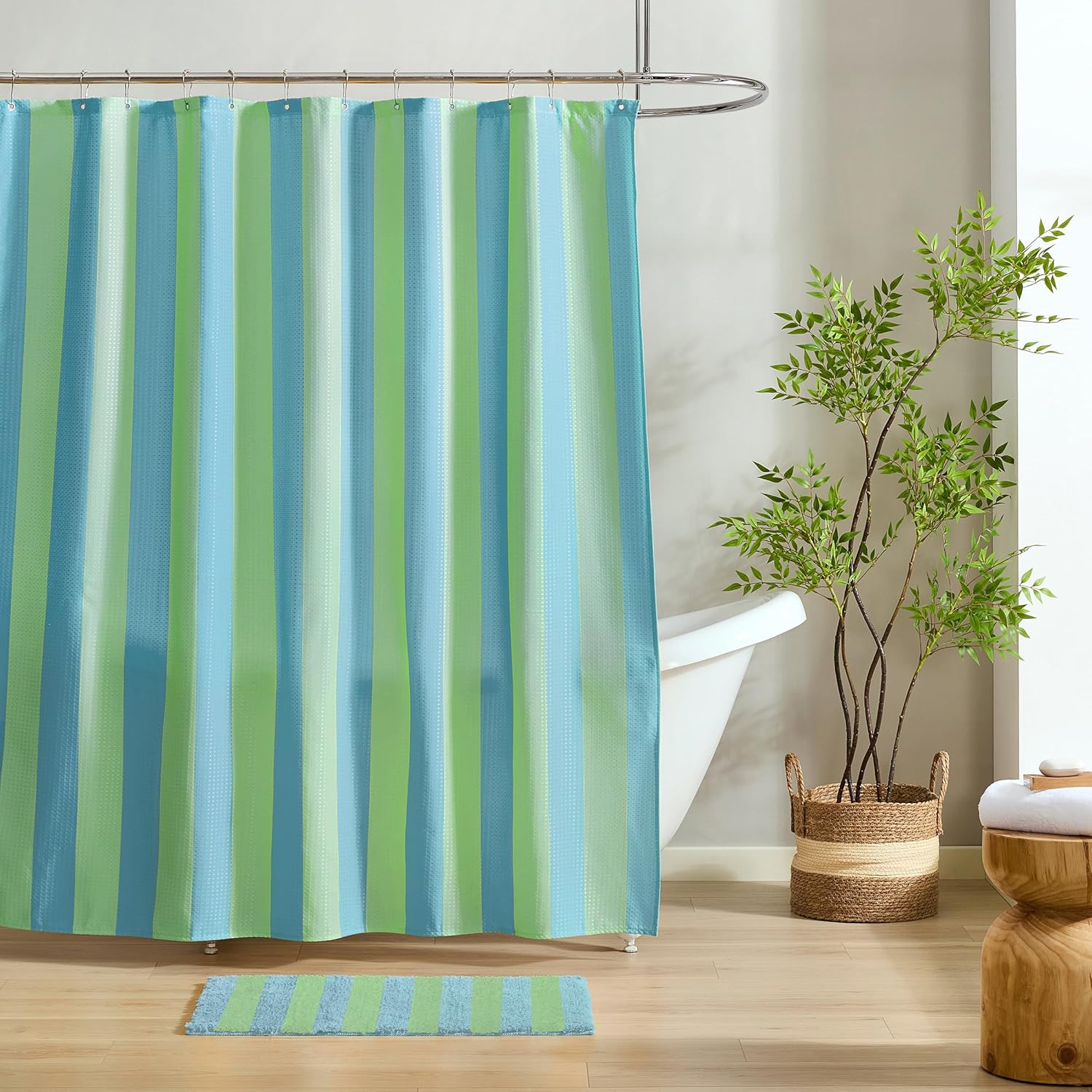 MONDAY MOOSE Bath Mat with Striped Design, Microfiber Absorbent Non Slip Tufted Rug for Floor, Shower or Kitchen (20x32 inch, Seafoam)