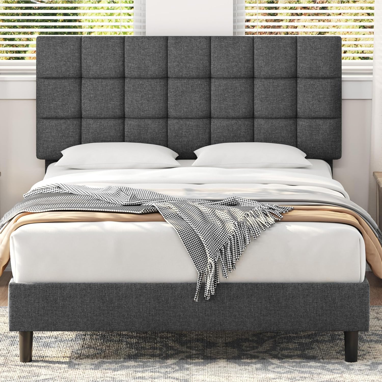 Yaheetech 5ft King Bed Frame Upholstered Platform Bed with Adjustable Square Tufted Headboard