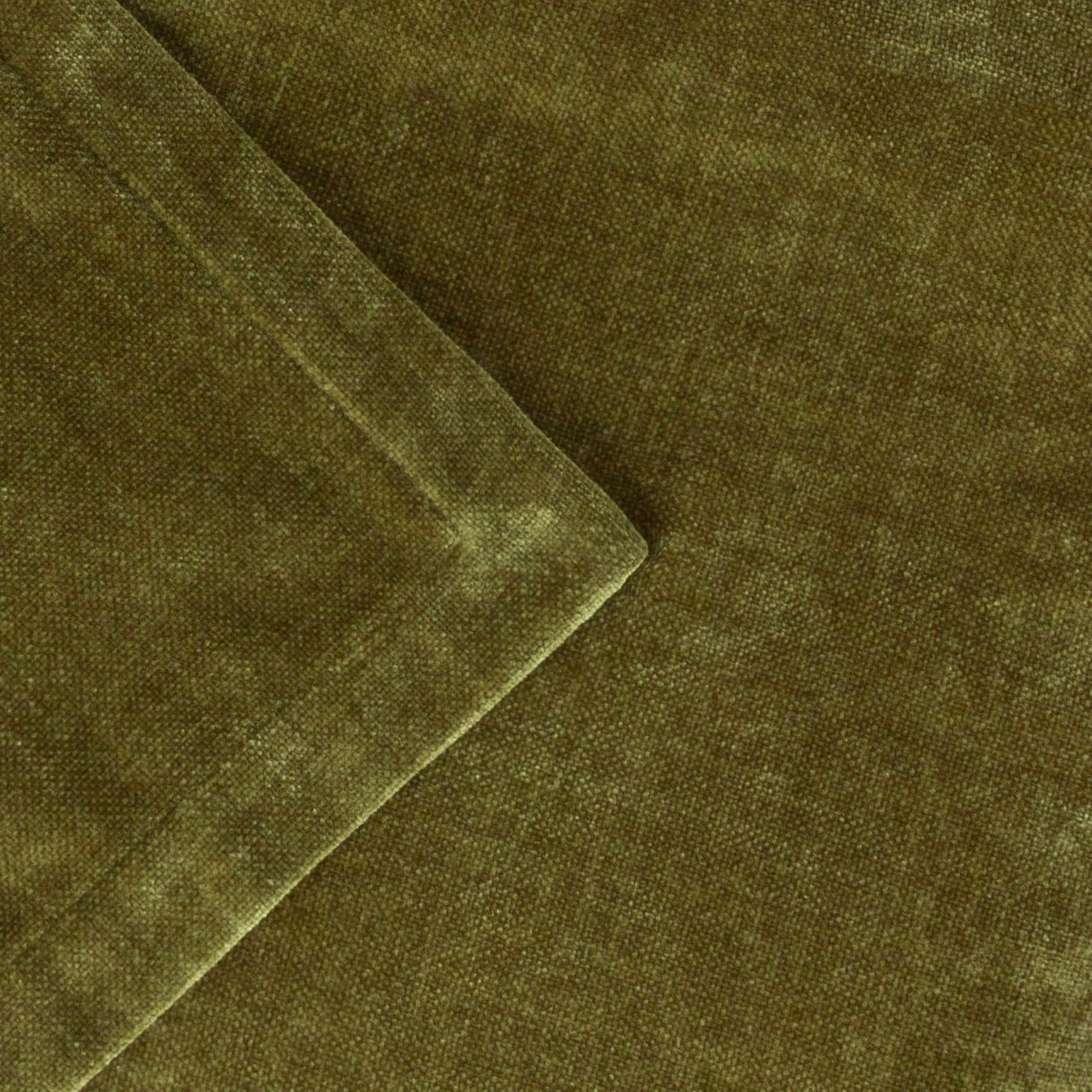 Yard Heavy Chenille Throw – Luxuriöse, weiche Samt-Dekodecke für Bett oder Sofa (Olive – 150x200cm)