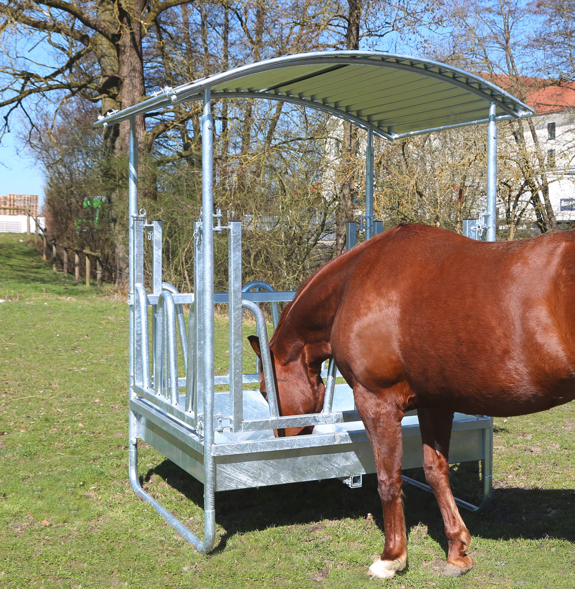 Kerbl Viereckraufe Hobby 8 Fressplätze Palisadengitter