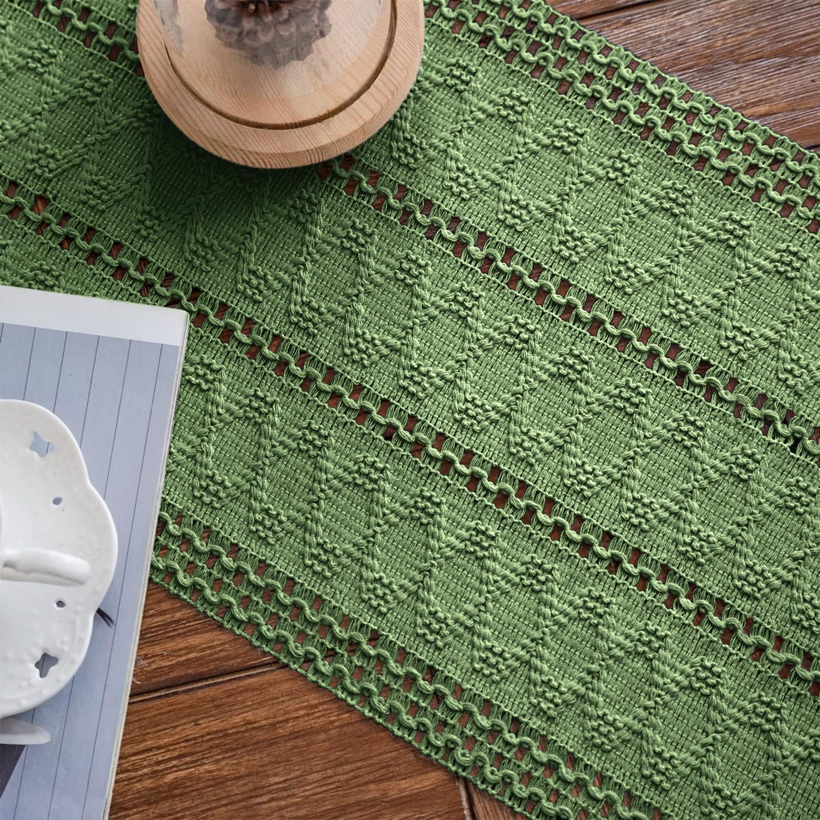 Camino de mesa de macramé verde bohemio con borlas, camino de mesa de algodón tejido a mano, camino de mesa rústico para mesa de comedor de cocina bohemia (12 x 108 pulgadas)