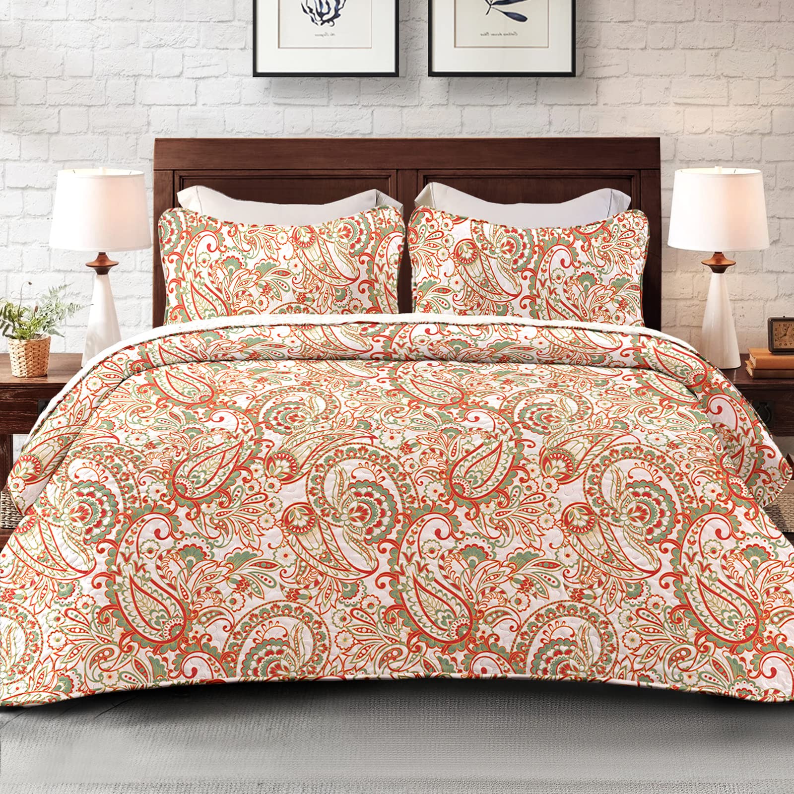 Exclusivo Mezcla Reversible Boho Quilt Set King Size, 3 Pieces Paisley Red All Season Bedspreads, Ultra Soft Floral Coverlet Bedding Set with Printed Pattern (1 Quilt, 2 Pillow Shams)