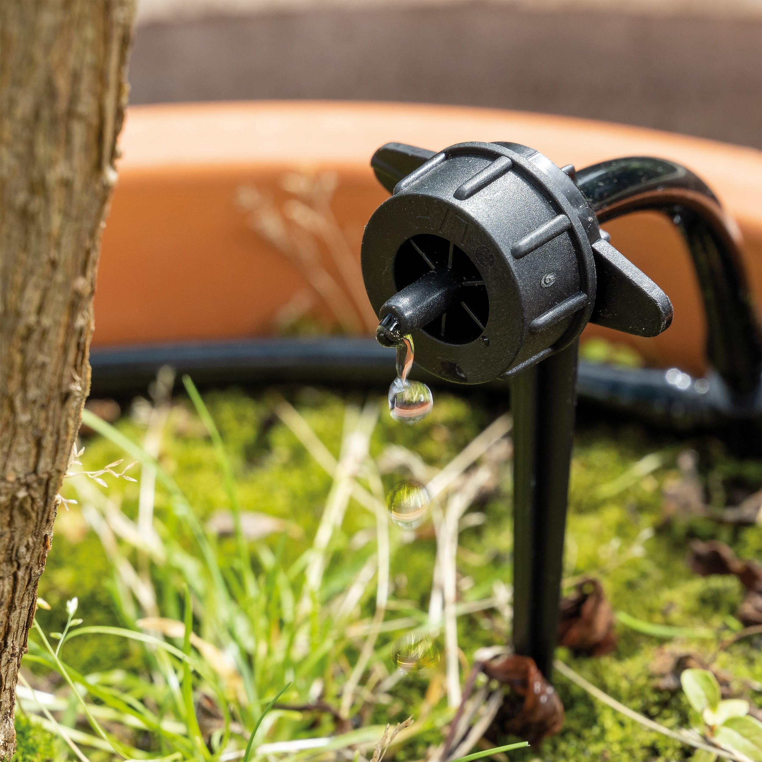 Esotec Solaire Système D'Hyrrigation Waterdrops Professional - Automatique Tröpfchenbewässerung Pour Jusqu'À 50 Plantes - Simple Et Individuel - pour Jardin Et Plantes Conteneurisées (101120)