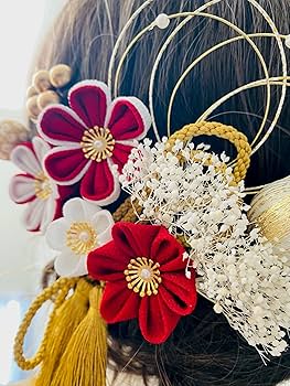 赤×ベージュ つまみ細工の髪飾り 成人式 卒業式 結婚式 色打ち掛け
