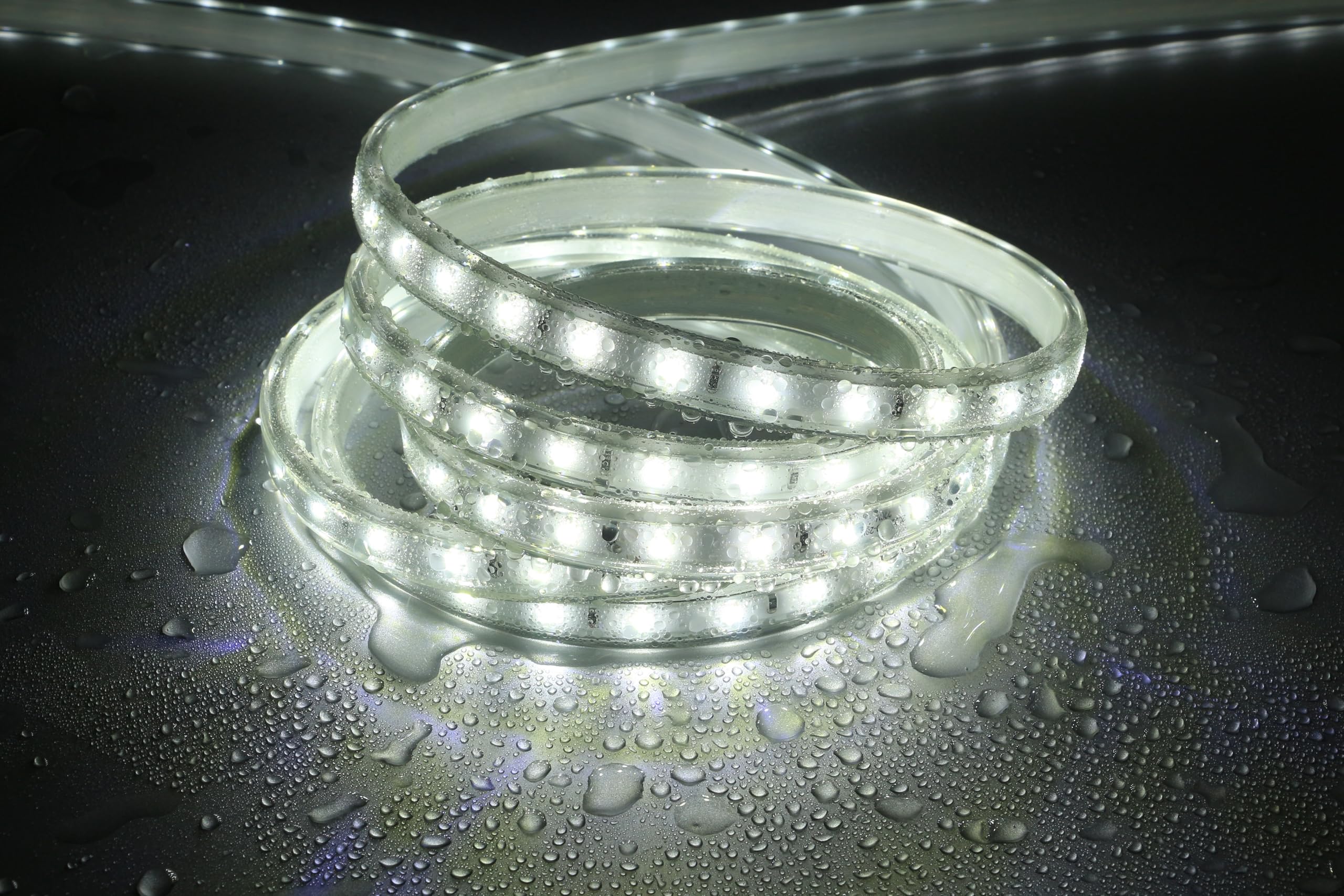 Ruban LED 20m 6500K Blanc Froid Dimmable 230V IP65 Étanche Intérieur Extérieur