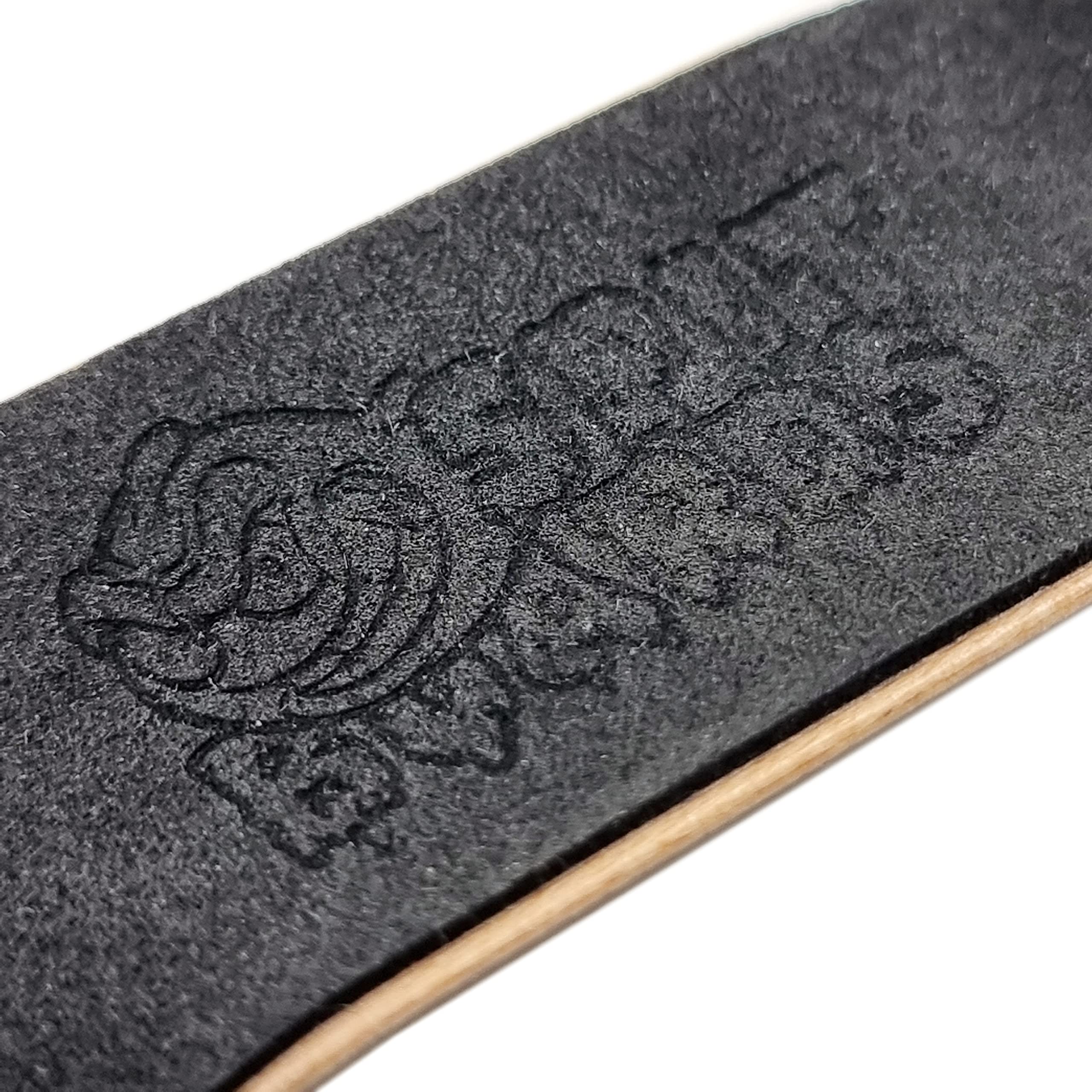 SPITBOARDS 34 mm x 96 mm Pro Fingerboard Set-Up (Complete) | Real Wood Deck | Pro Trucks with Lock-Nuts and Pro Bushings | poliuretanowe kółka Pro Wheels with Bearings | Round Emblemat (wersja