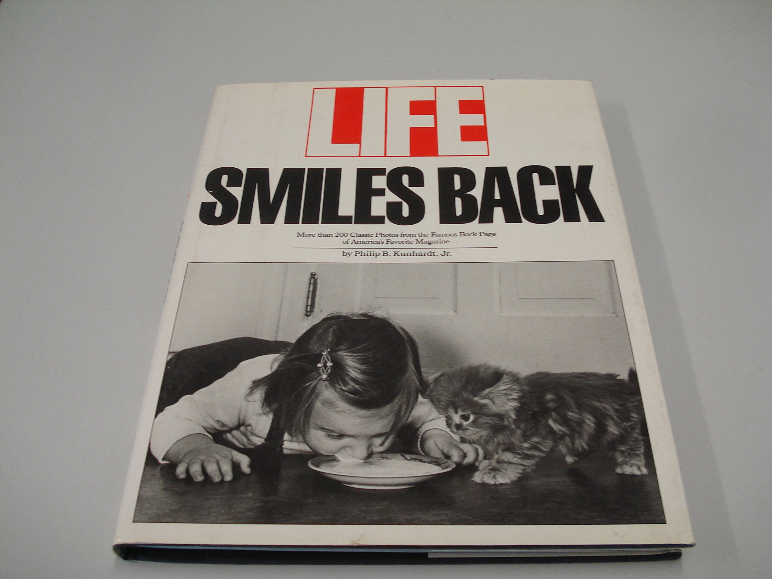 Life Smiles Back cadre toile deco salon moderne et idée cadeau
