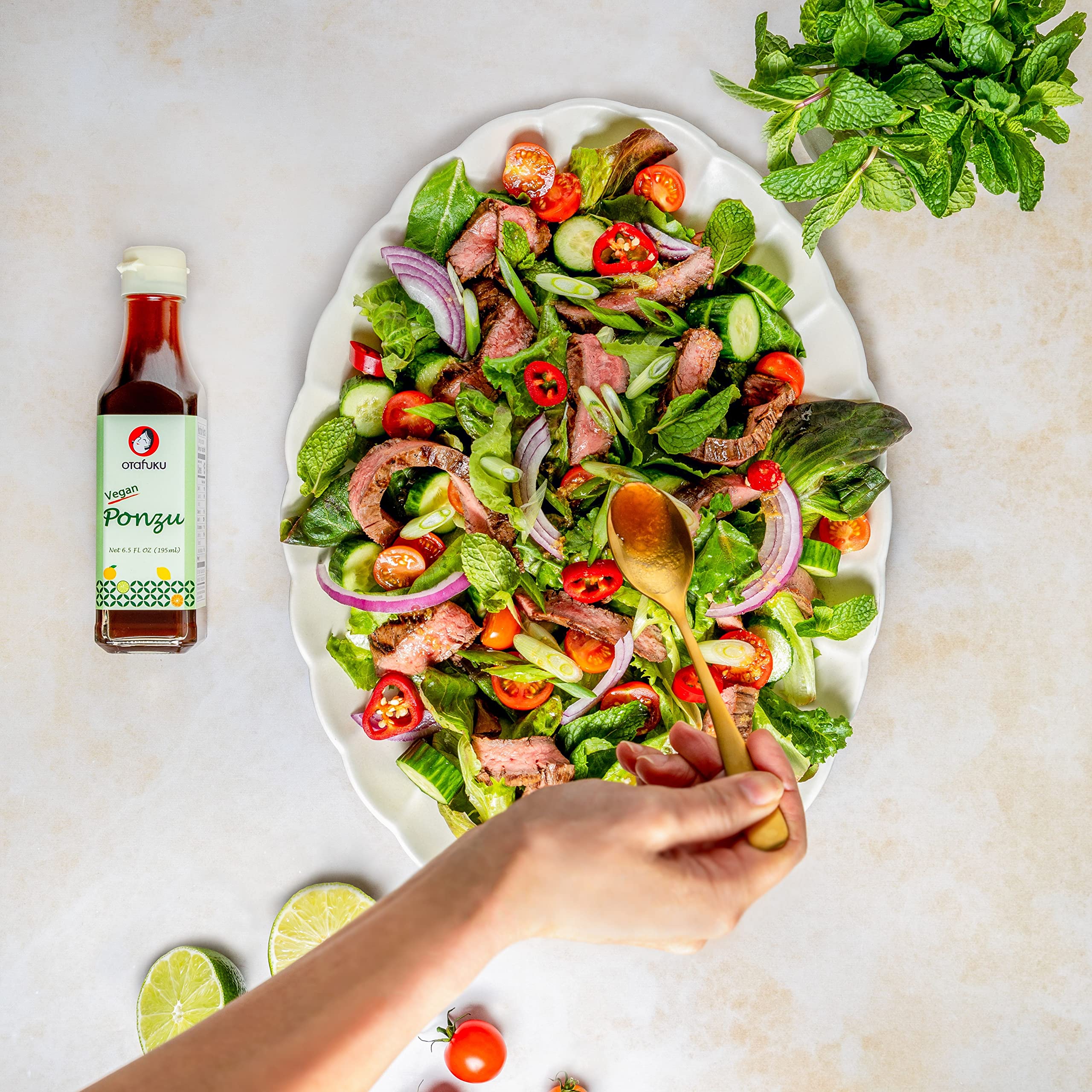 Salsa de condimento Otafuku Ponzu, salsa de soja refinada con jugo de cítricos, ideal para sazonar y mojar, vegana, sin gluten (1 x 195 ml)