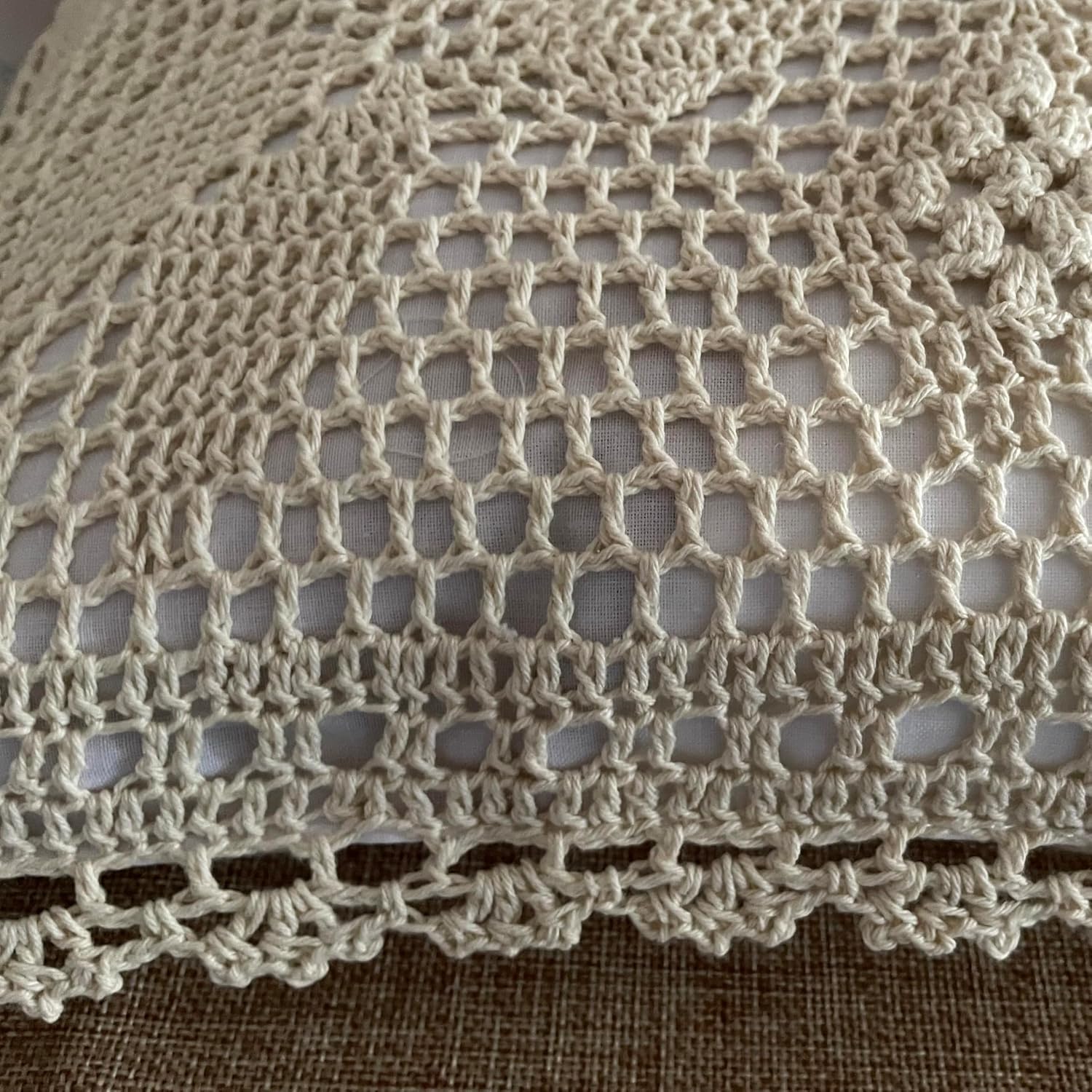 MINDPLUS Cotton Hand Crochet Lace Throw Pillow Cushion Cover Decorative Handcraft Pillowcase 15.7 x15.7 inch Floral Pattern Vintage Rural Style (A Beige)