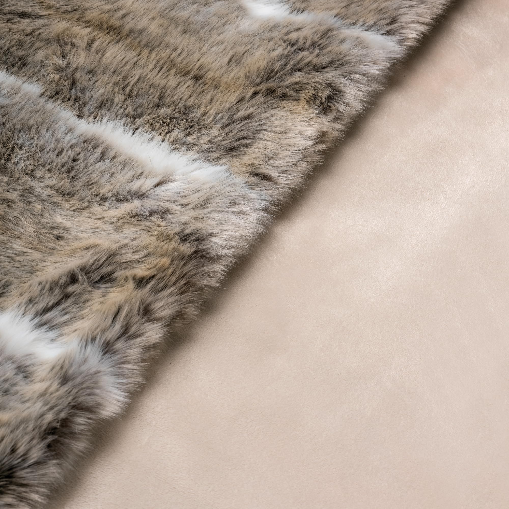 Daga Couverture chauffante électrique pour canapé, relax, douce, luxueuse, technologie de chauffage Intellisense, tissu doux avec effet cheveux et velours, 6 niveaux de température, 160 x 120 cm