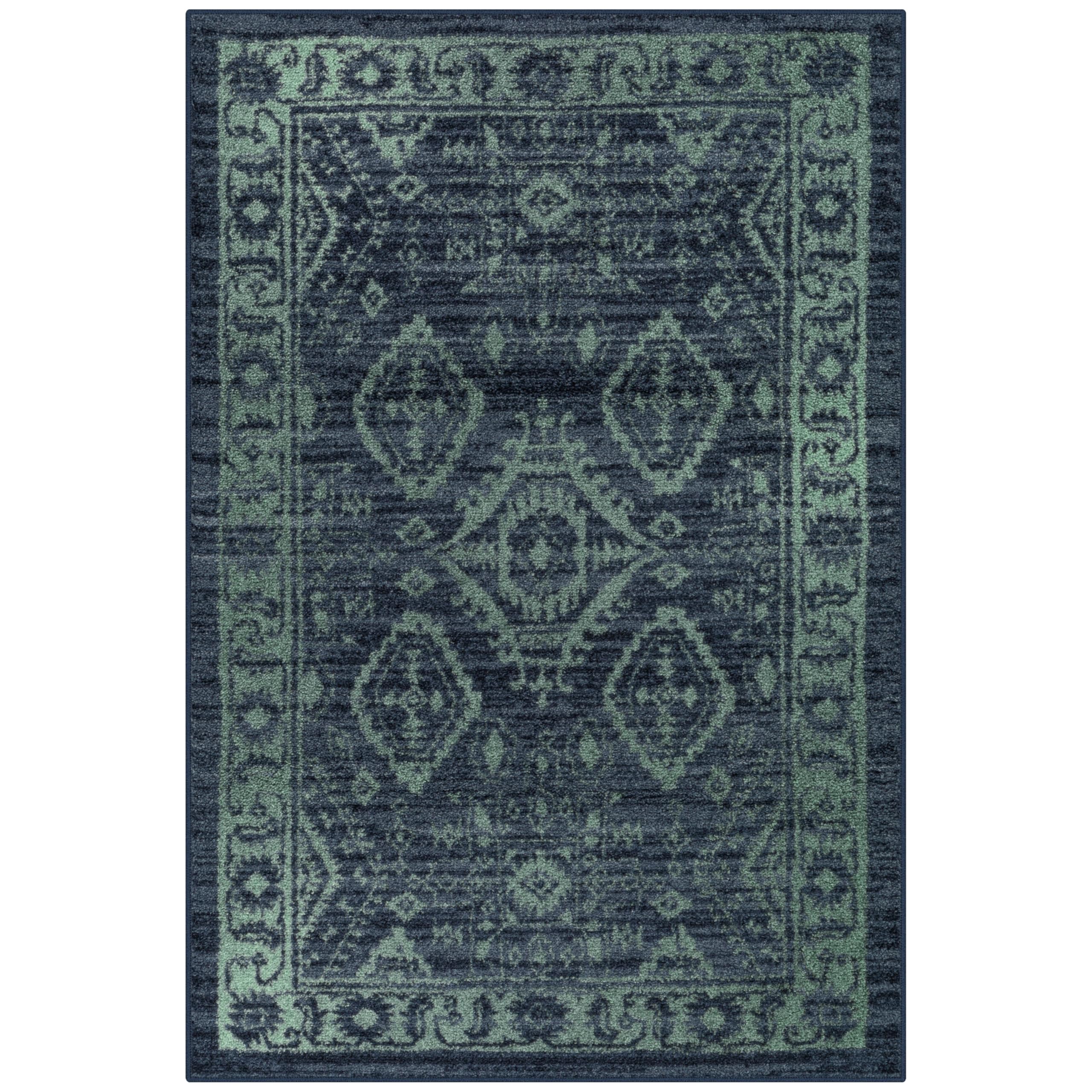 Maples Rugs Georgina Traditional Area Rug – Made in USA – Washable, Non Slip Indoor Carpet for Entryway, Foyer, Kitchen, and Bathroom, 2'6 x 3'10,