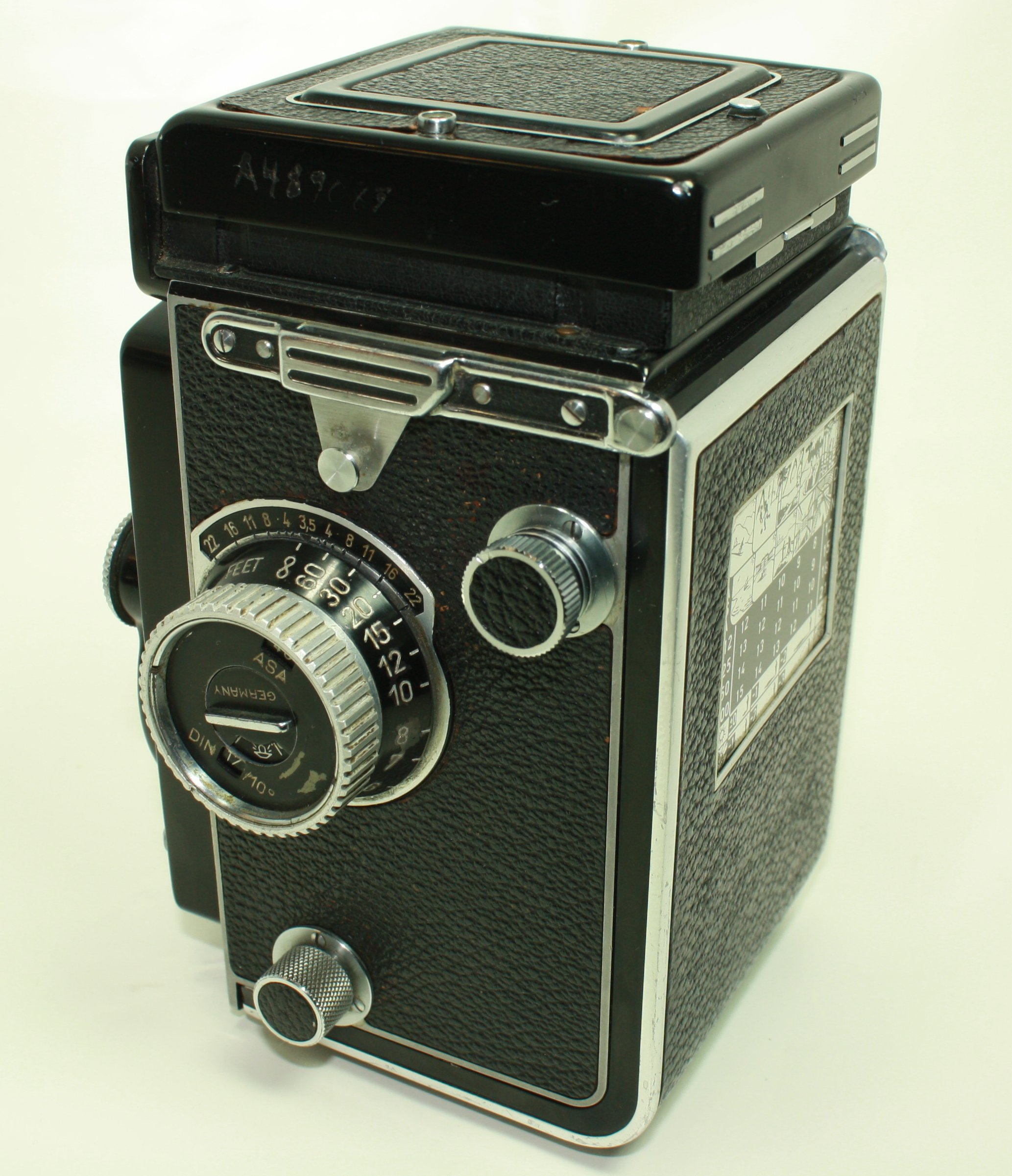 Amazon.com: Rollei Rolleiflex 3.5 Cámara 2.953 in Lente Franke 