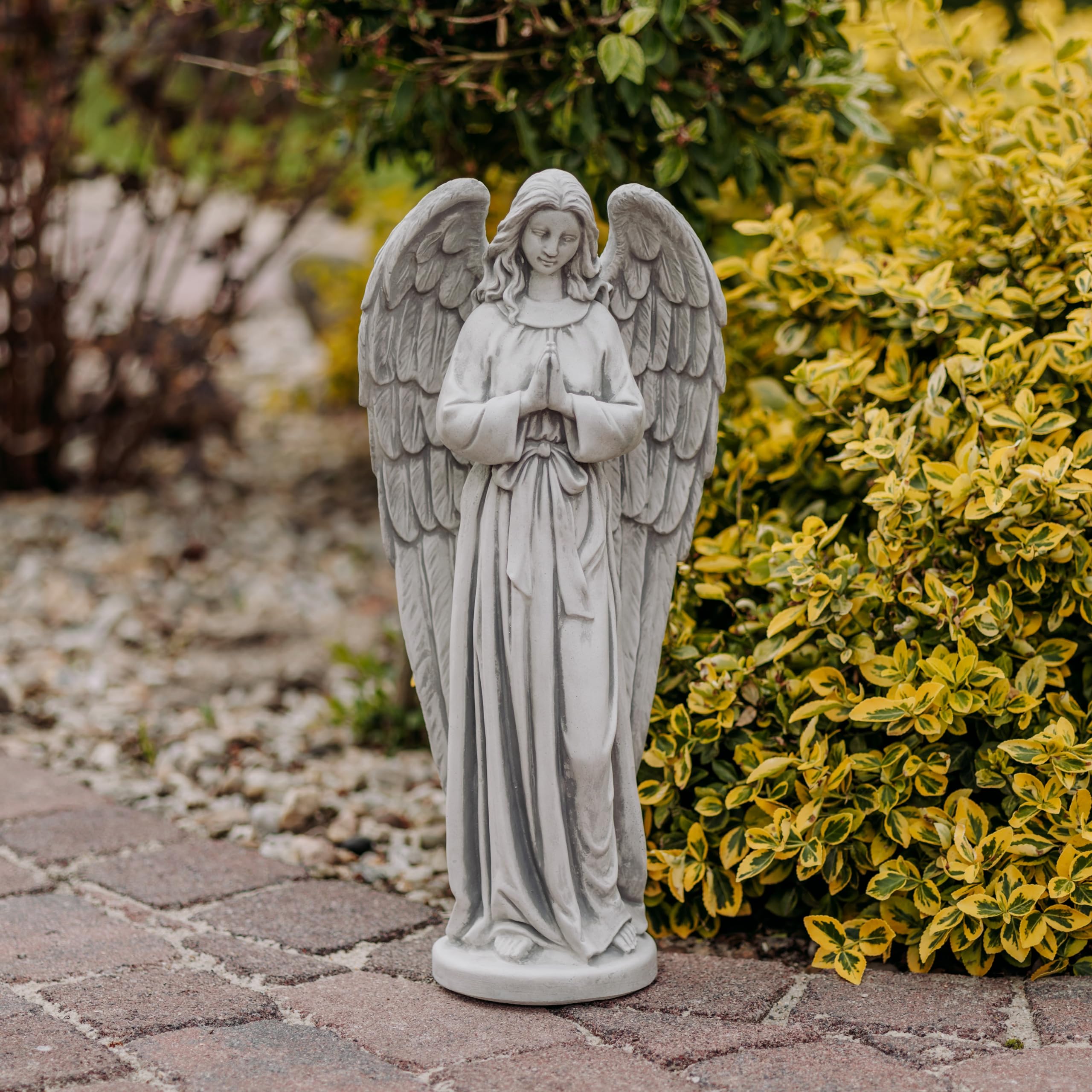 gartendekoparadies.de Engel mit Flügeln, Steinfigur H. 59 cm, 15 kg, Grau, frostsicher aus Steinguss für Außenbereich
