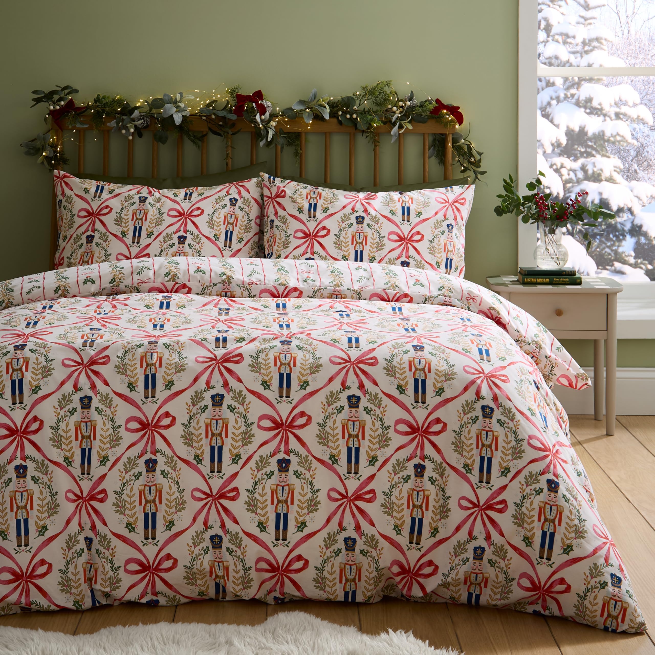 Catherine Lansfield Christmas Nutcracker Bows Double Duvet Set Natural