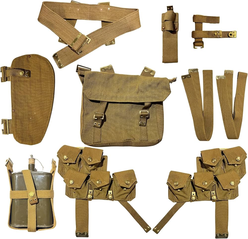 Amazon.co.jp: WWIイギリスP08ウェビングセット（フルセット