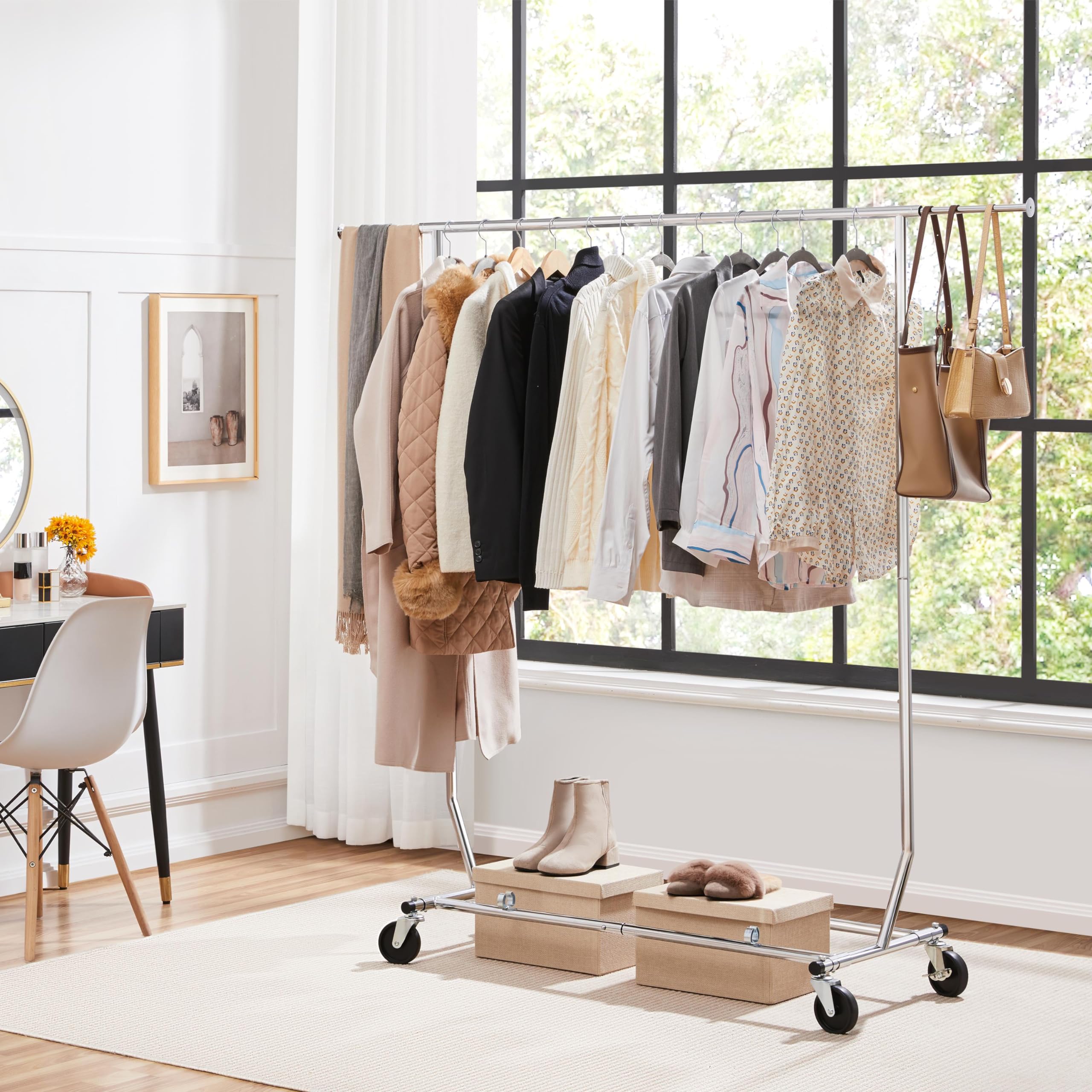 Yaheetech Portant à Vêtement Porte-manteau avec Etagères à Chaussures Métal Chromé Plus Long Haut Large Réglable Pliable avec Roulettes Mobile Charge 90kg, 190 x 55 x 178 cm