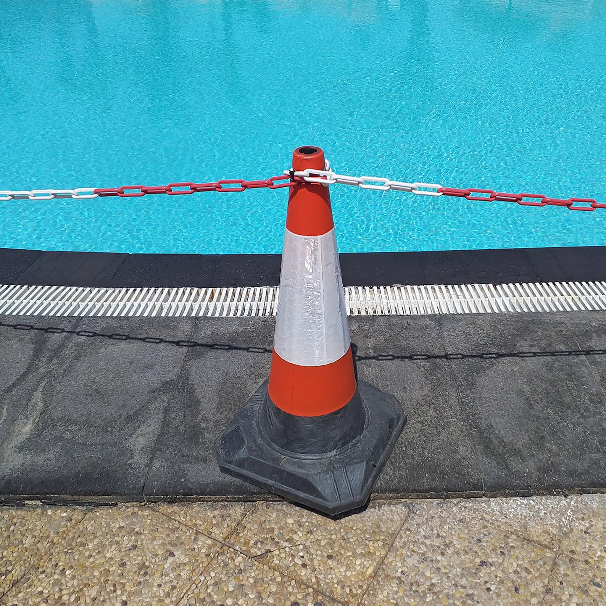 Cadena de plástico de 50 m, color rojo y blanco, 6 mm de grosor, de plástico, cadena de seguridad para construcción, postes de cierre para cierre