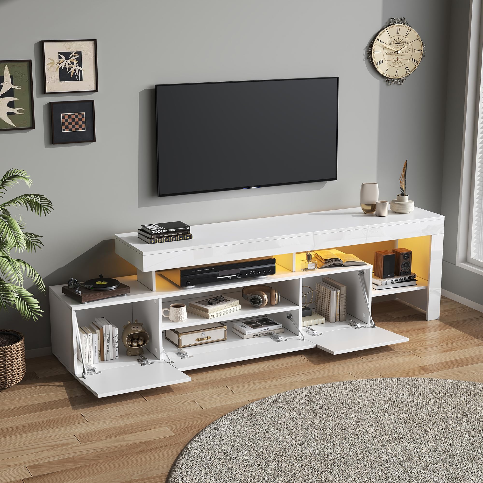 Mueble de TV blanco 192 x 37 x 53 cm, con tres compartimentos, iluminación LED, base y soporte de TV brillantes, estante de TV y mueble, apto para televisores de hasta aproximadamente 85