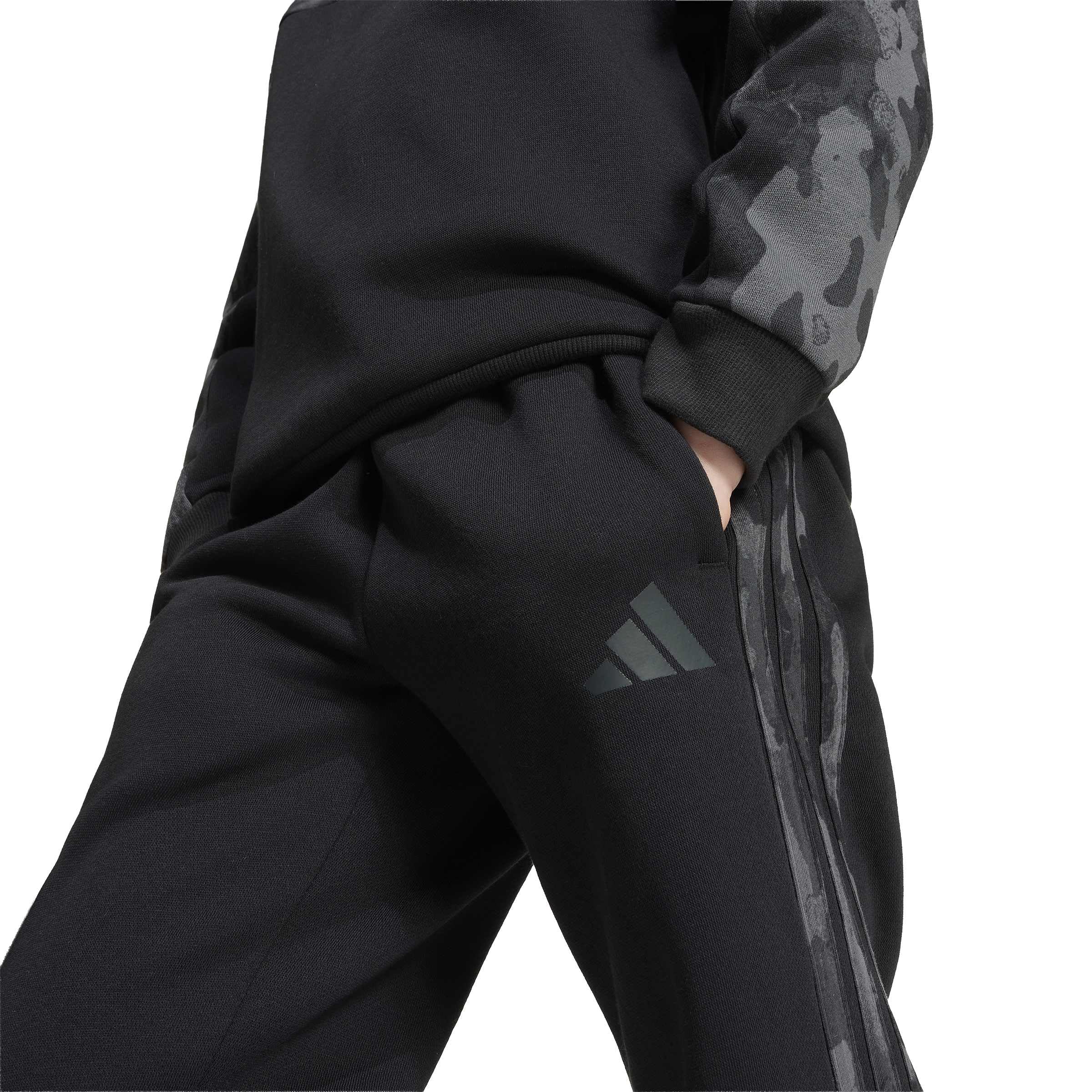 adidas Unisex - Bambini e ragazzi Seasonal Essentials Hooded Fleece Jogger Set Little Kids Track_Suit, black/carbon, 7-8 Years